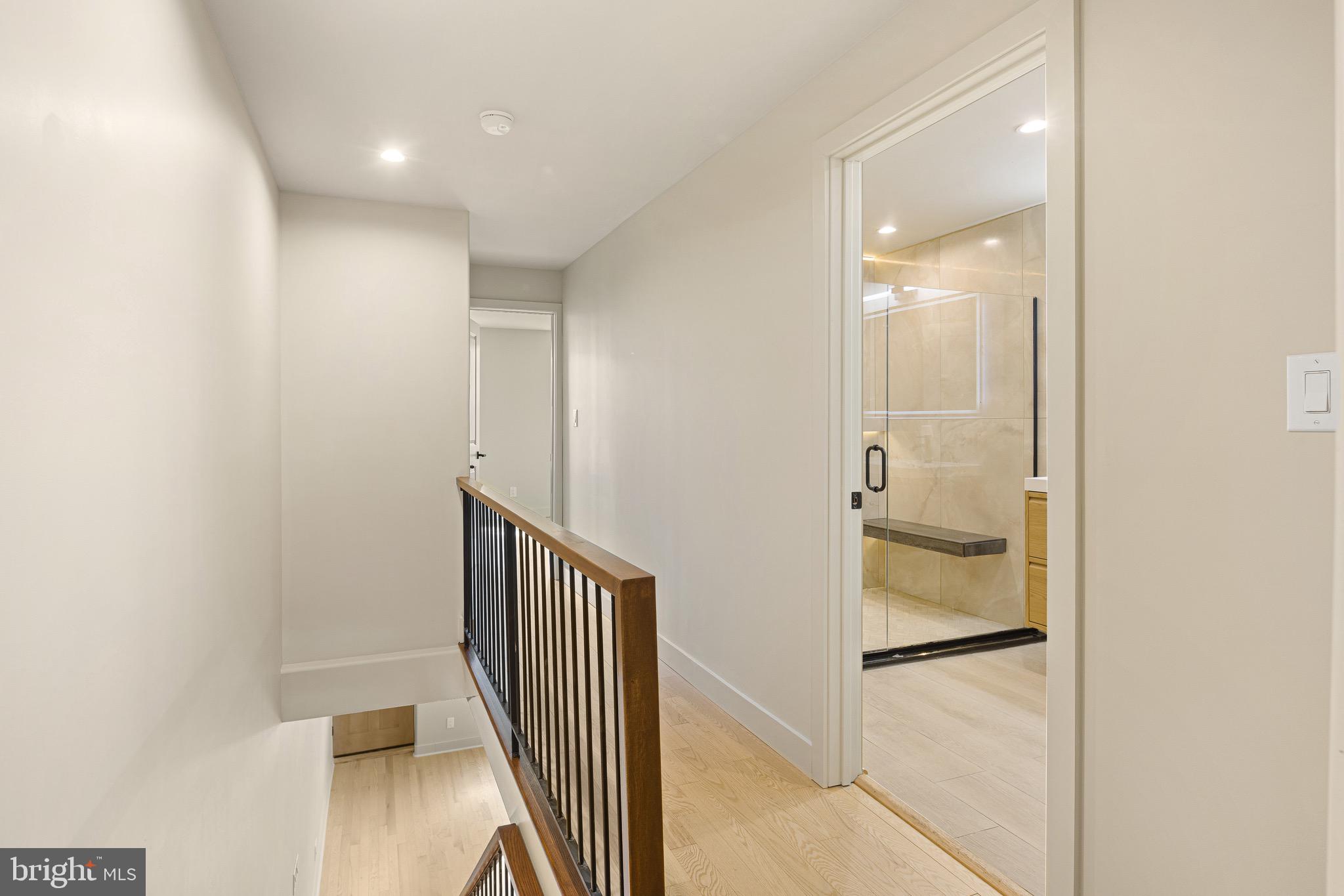 RICHMOND - Residential