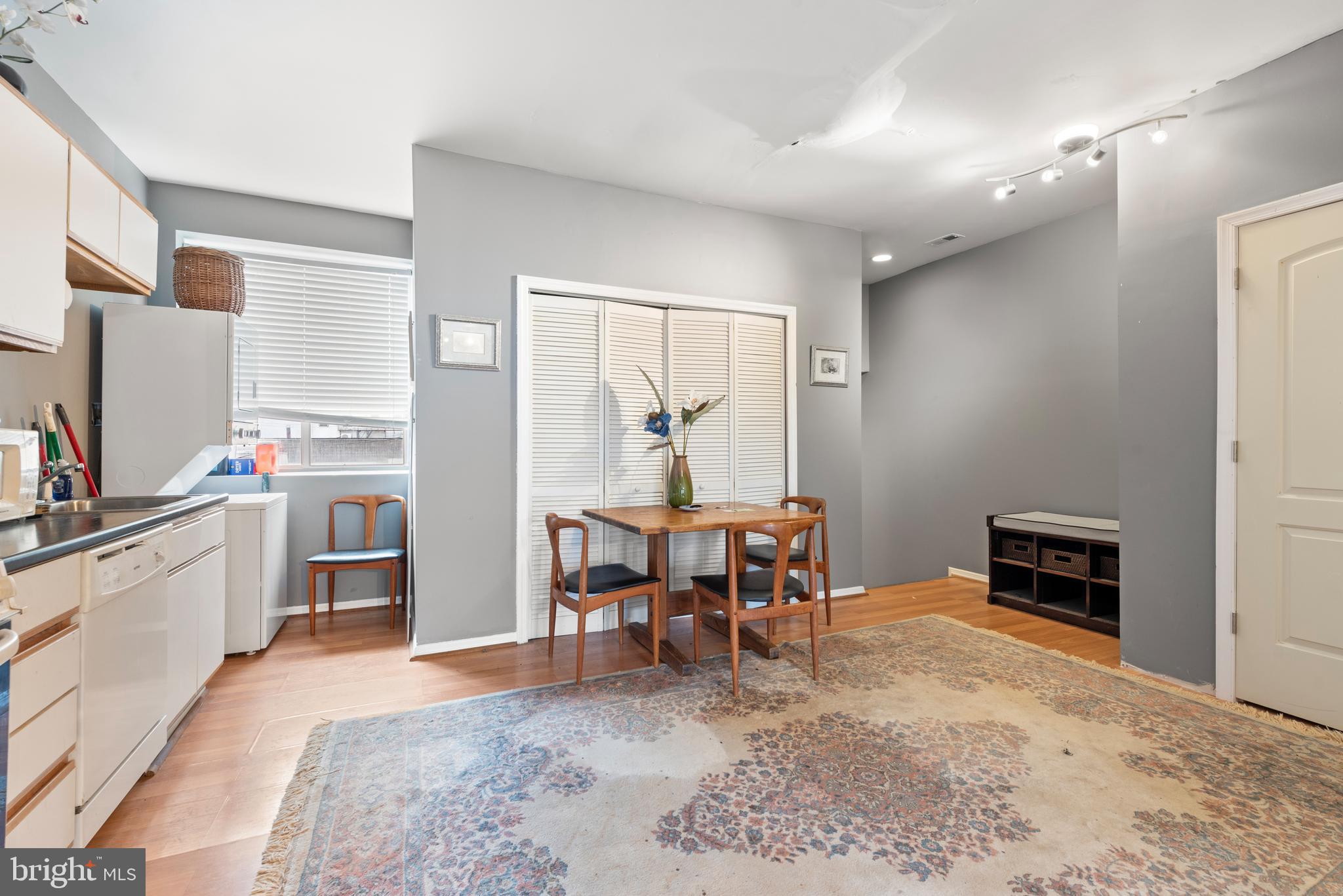 STATION NORTH ARTS DISTRICT - Residential Income