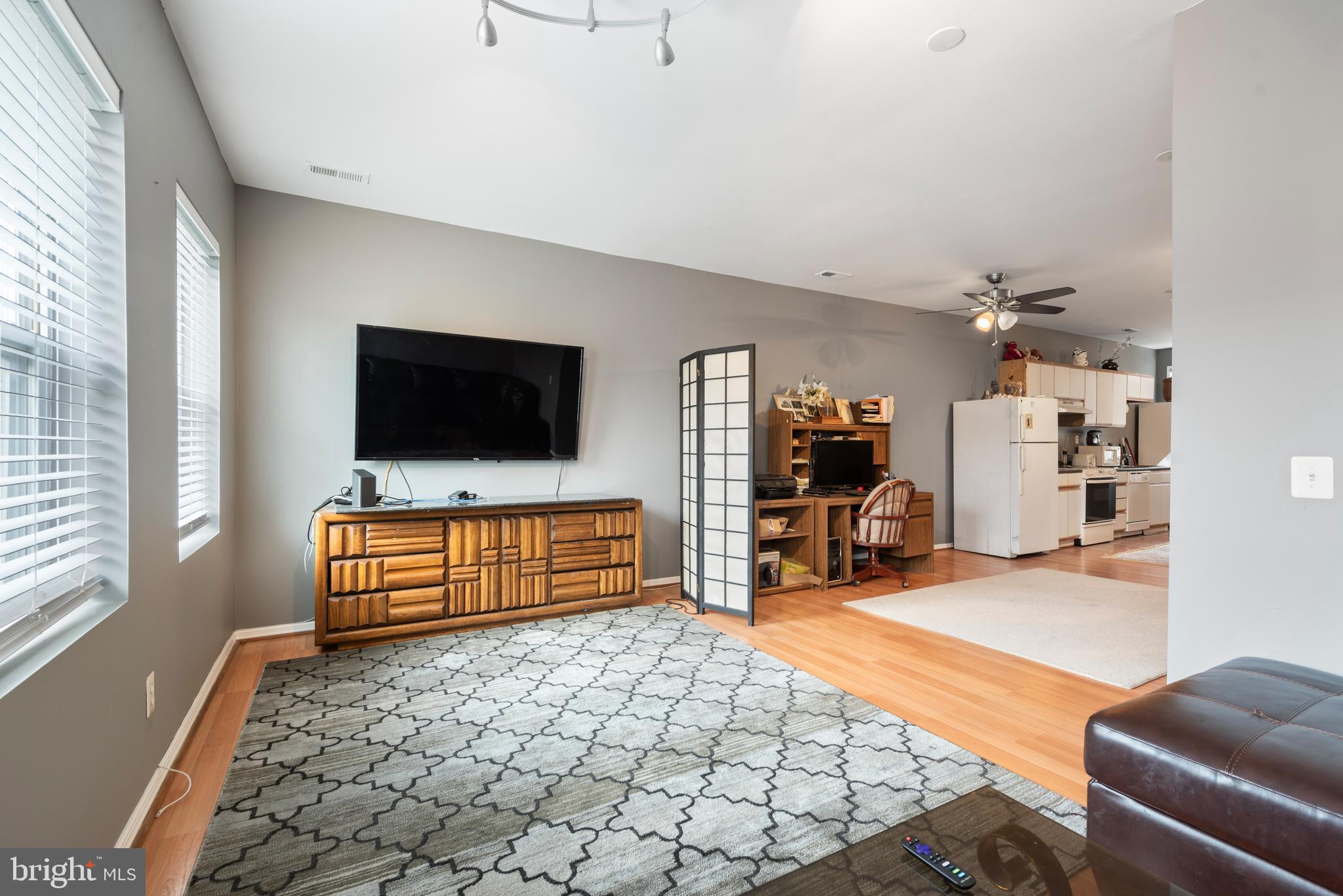 STATION NORTH ARTS DISTRICT - Residential Income