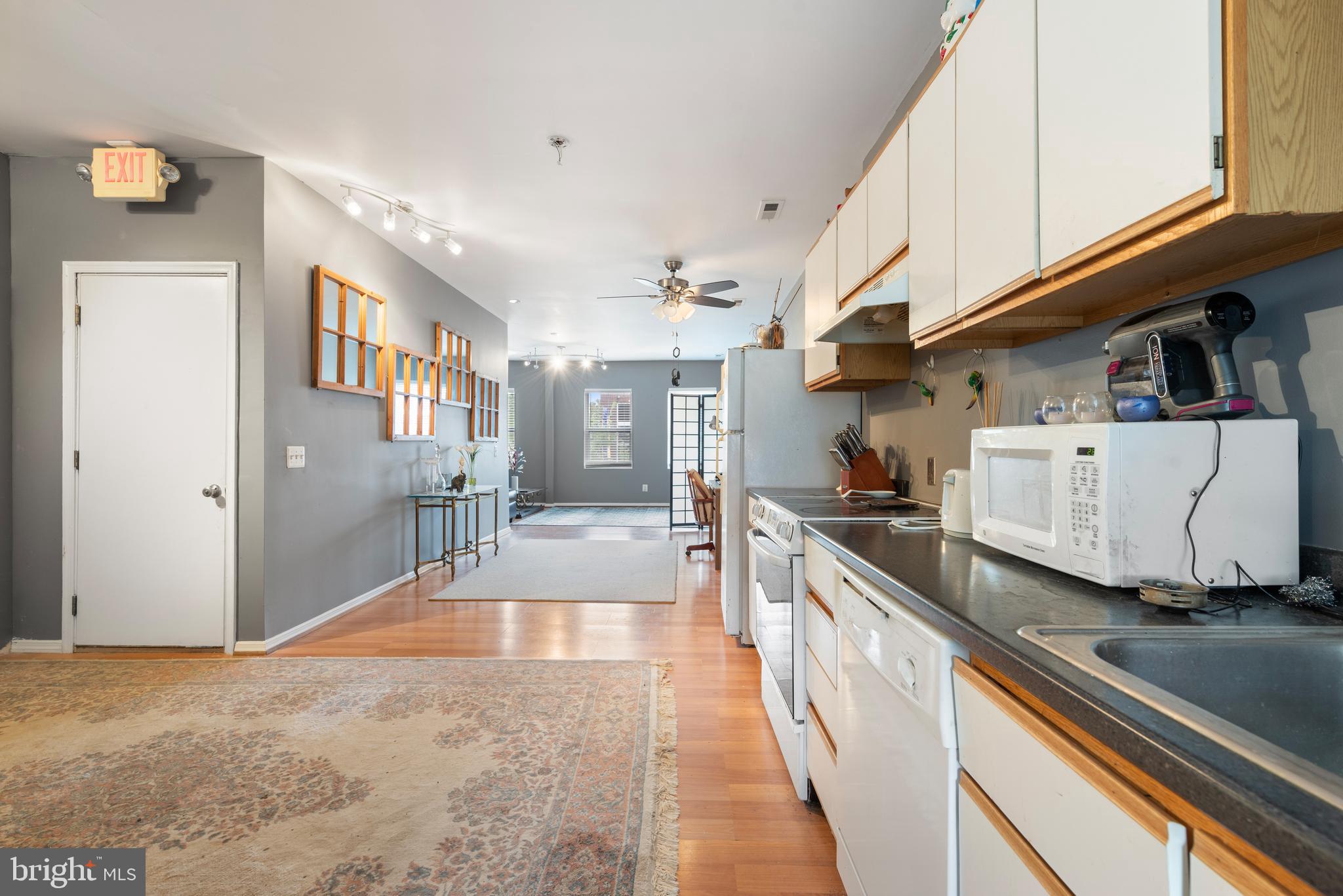 STATION NORTH ARTS DISTRICT - Residential Income