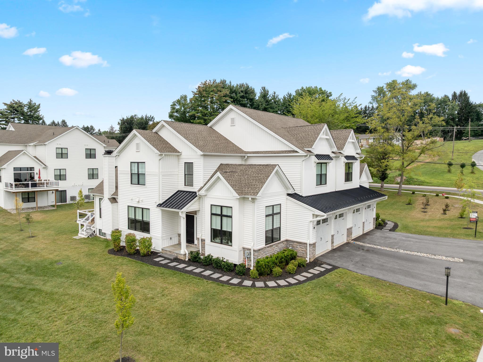 SAWMILL COURT - Residential