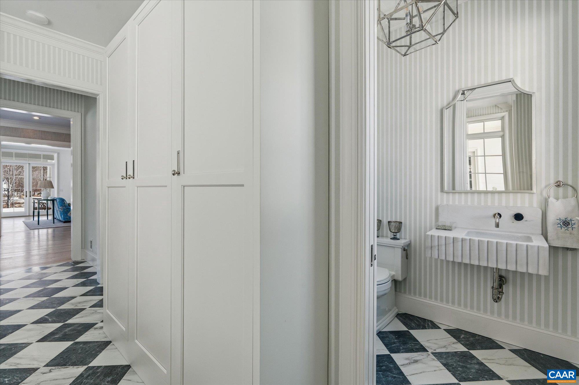 KESWICK ESTATE - Residential Lease