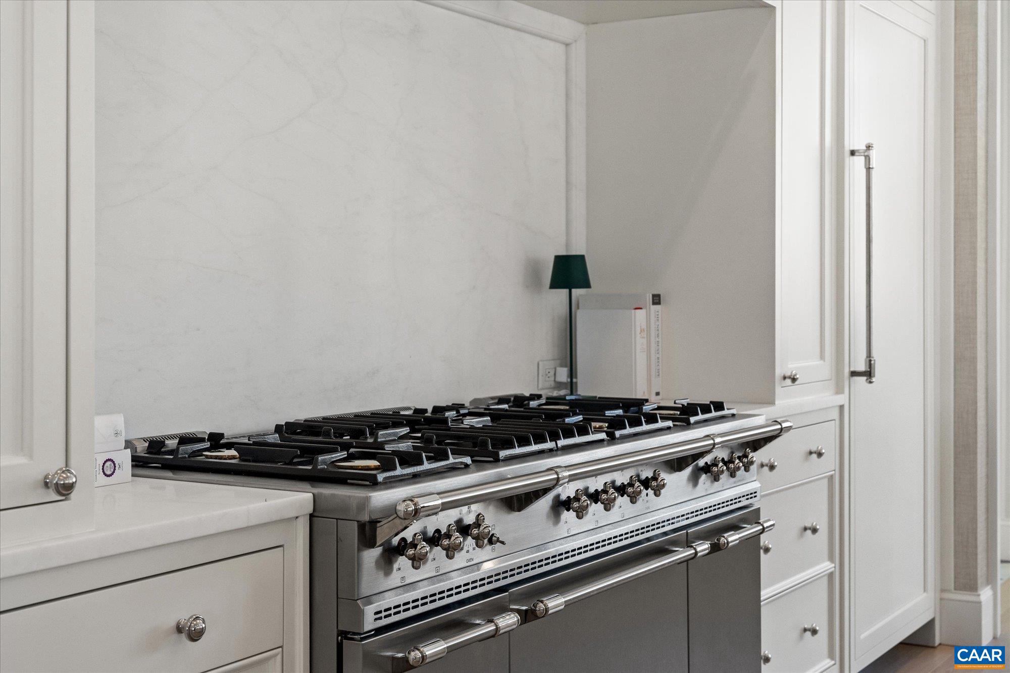 KESWICK ESTATE - Residential Lease