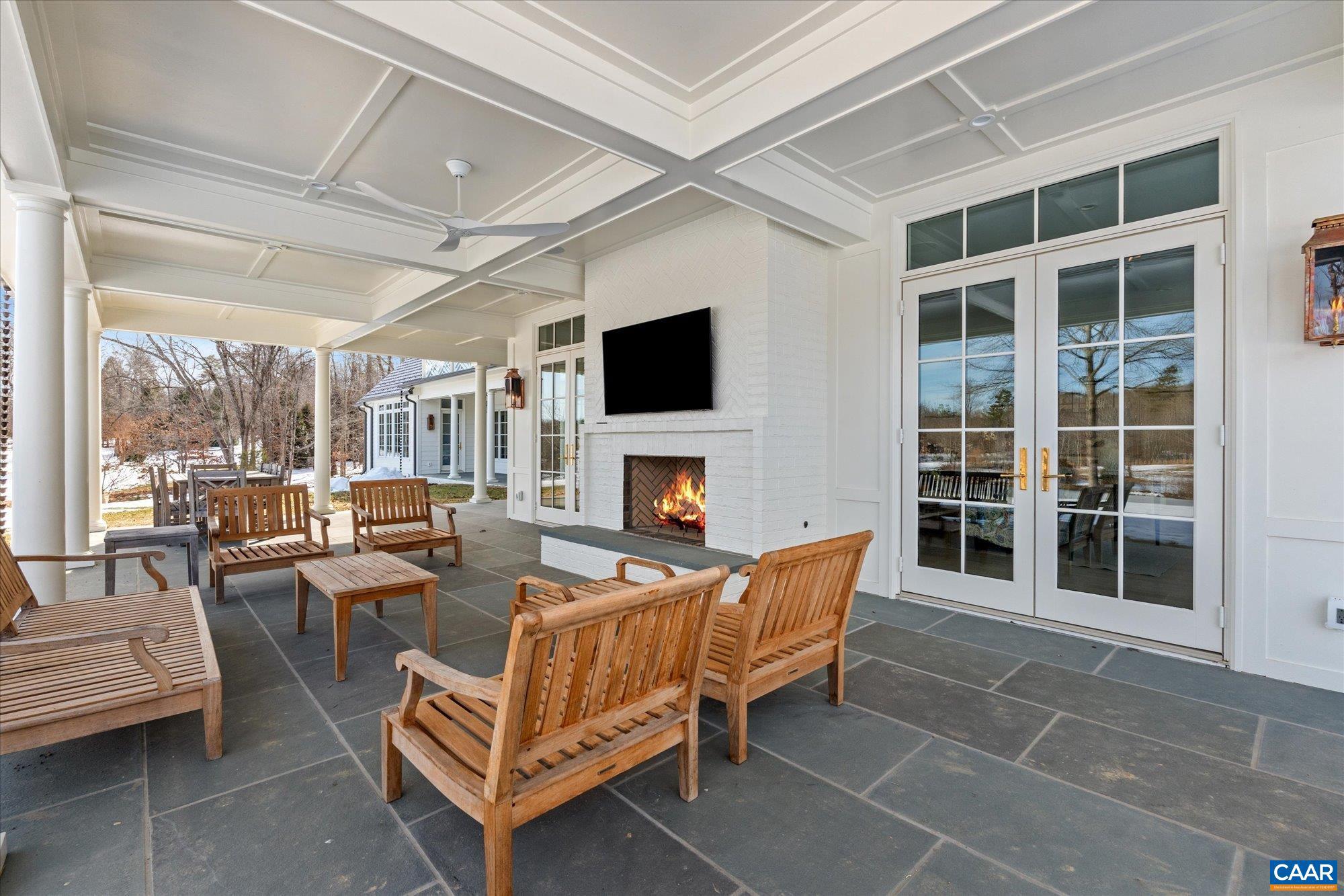 KESWICK ESTATE - Residential Lease