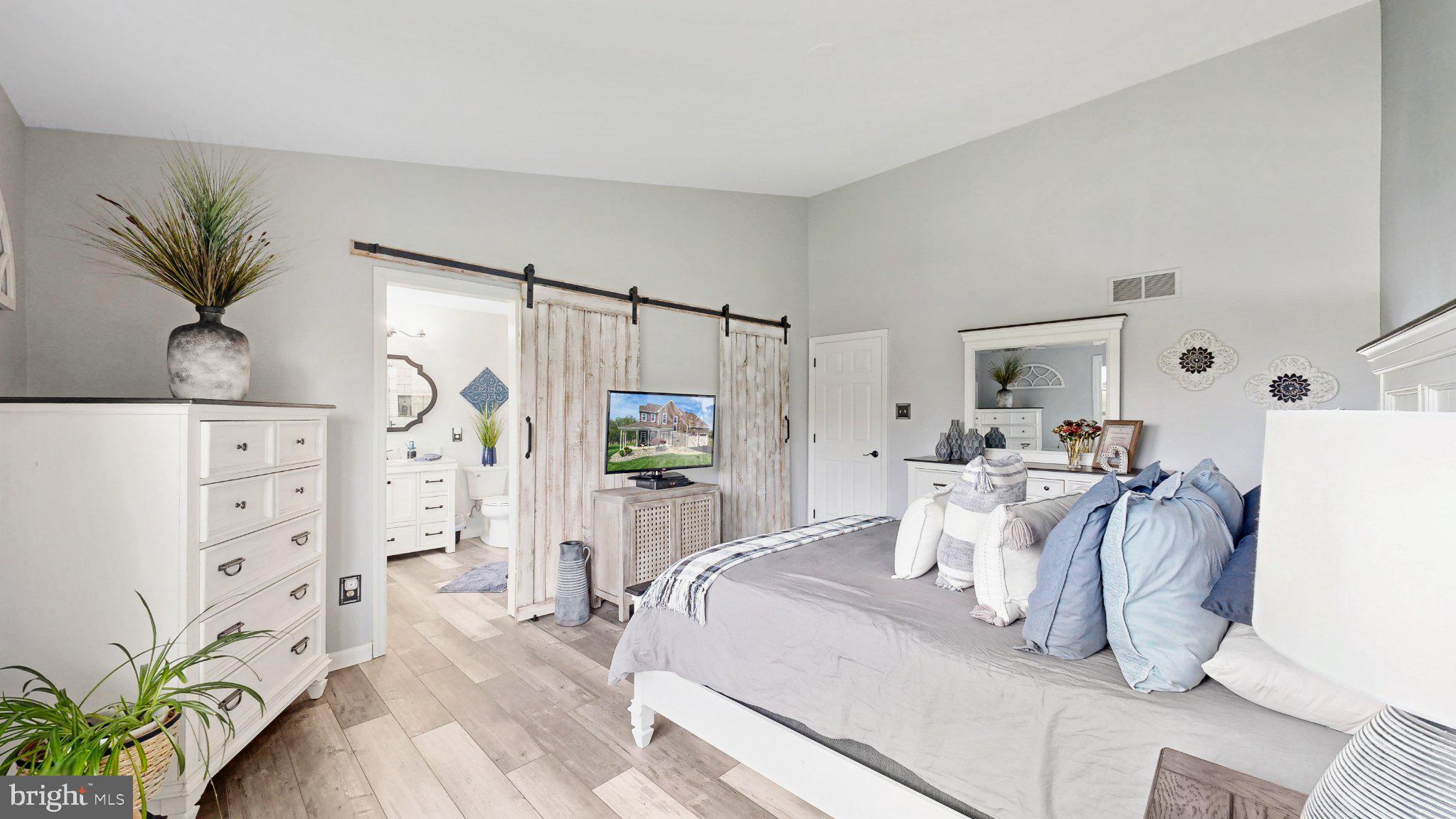 MISTY VALE FARM - Residential