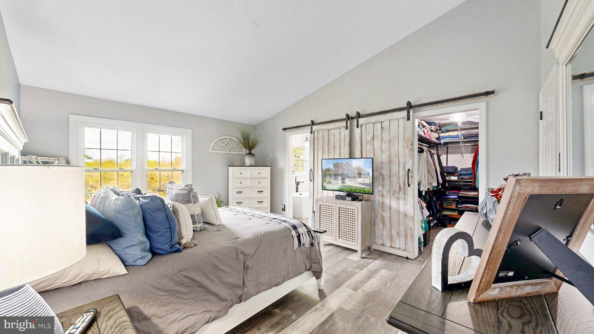 MISTY VALE FARM - Residential
