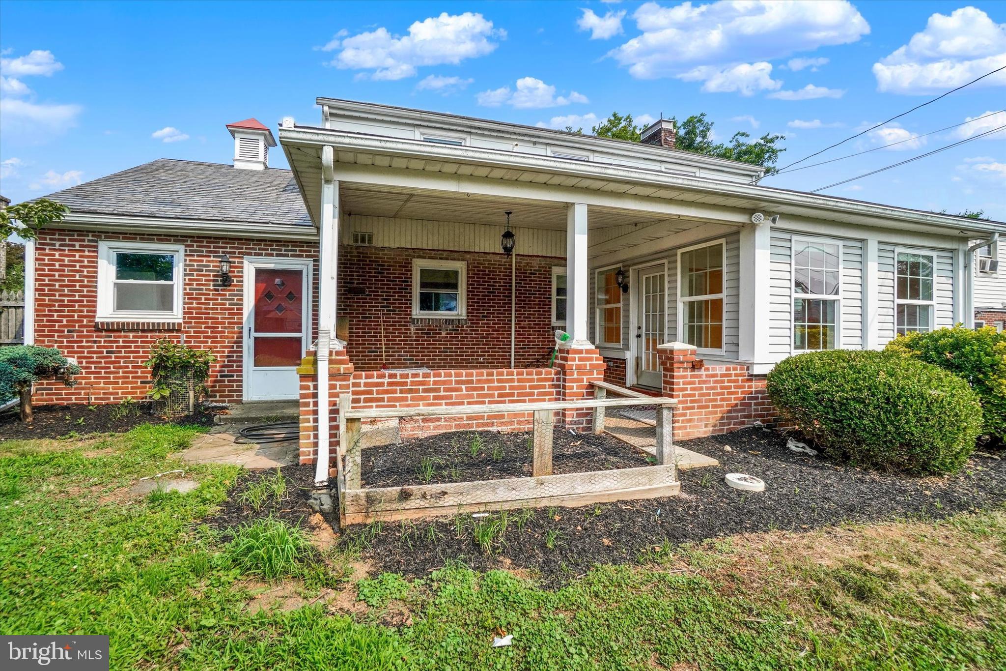 GRANDVIEW HEIGHTS - Residential