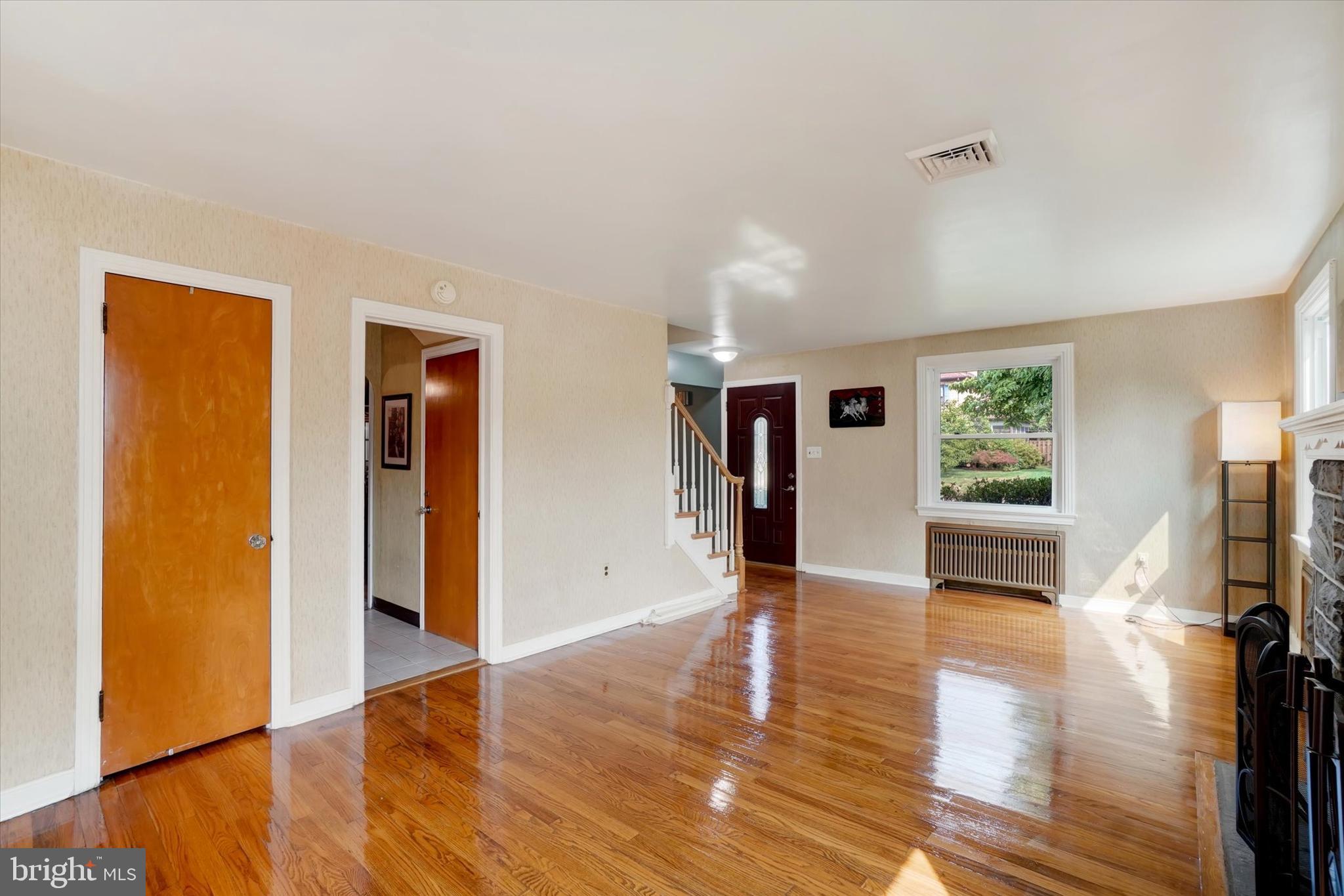 GRANDVIEW HEIGHTS - Residential