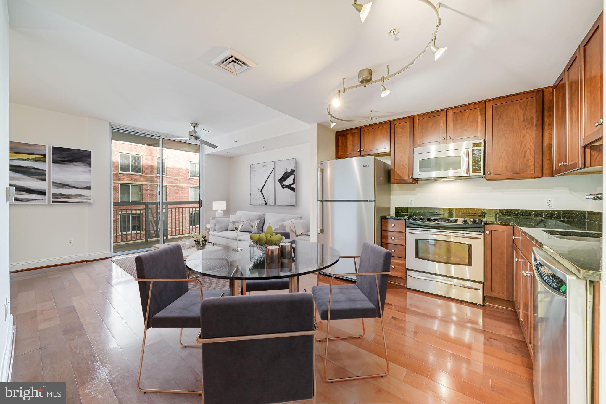CLARENDON - Residential