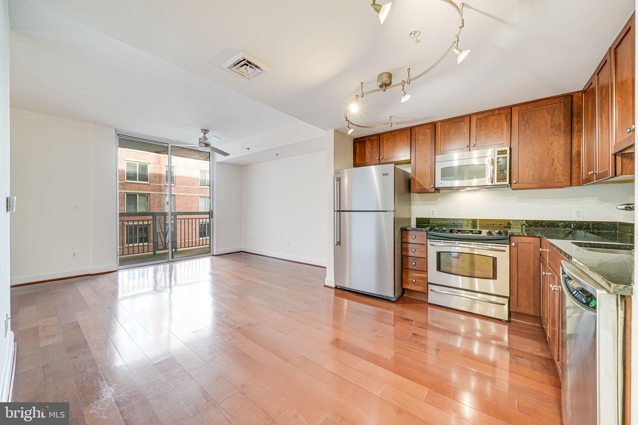 CLARENDON - Residential