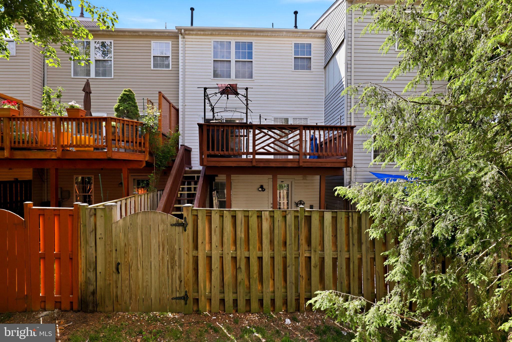 DOMINION STATION - Residential