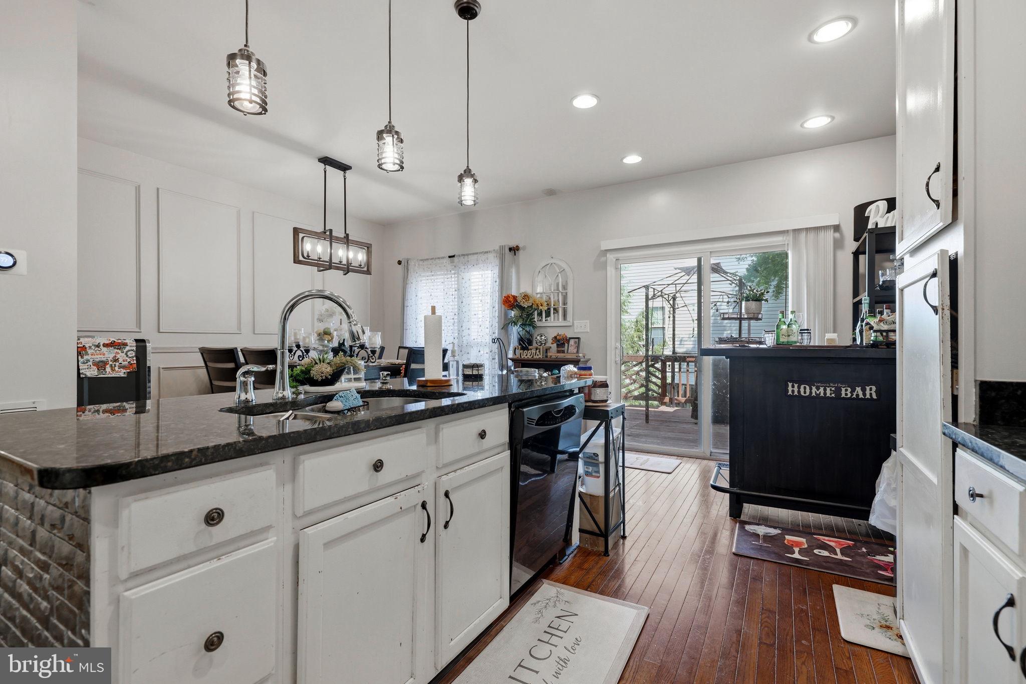 DOMINION STATION - Residential