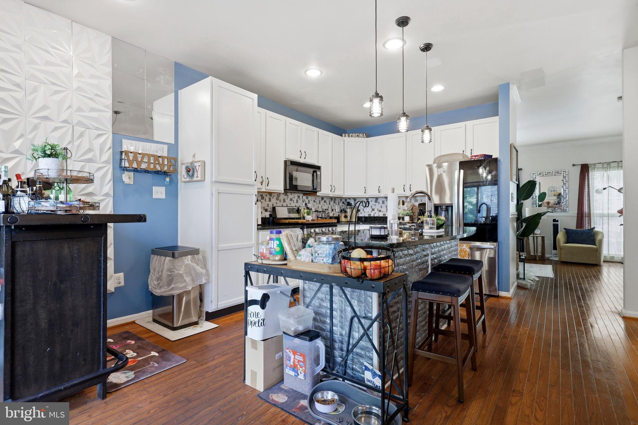 DOMINION STATION - Residential