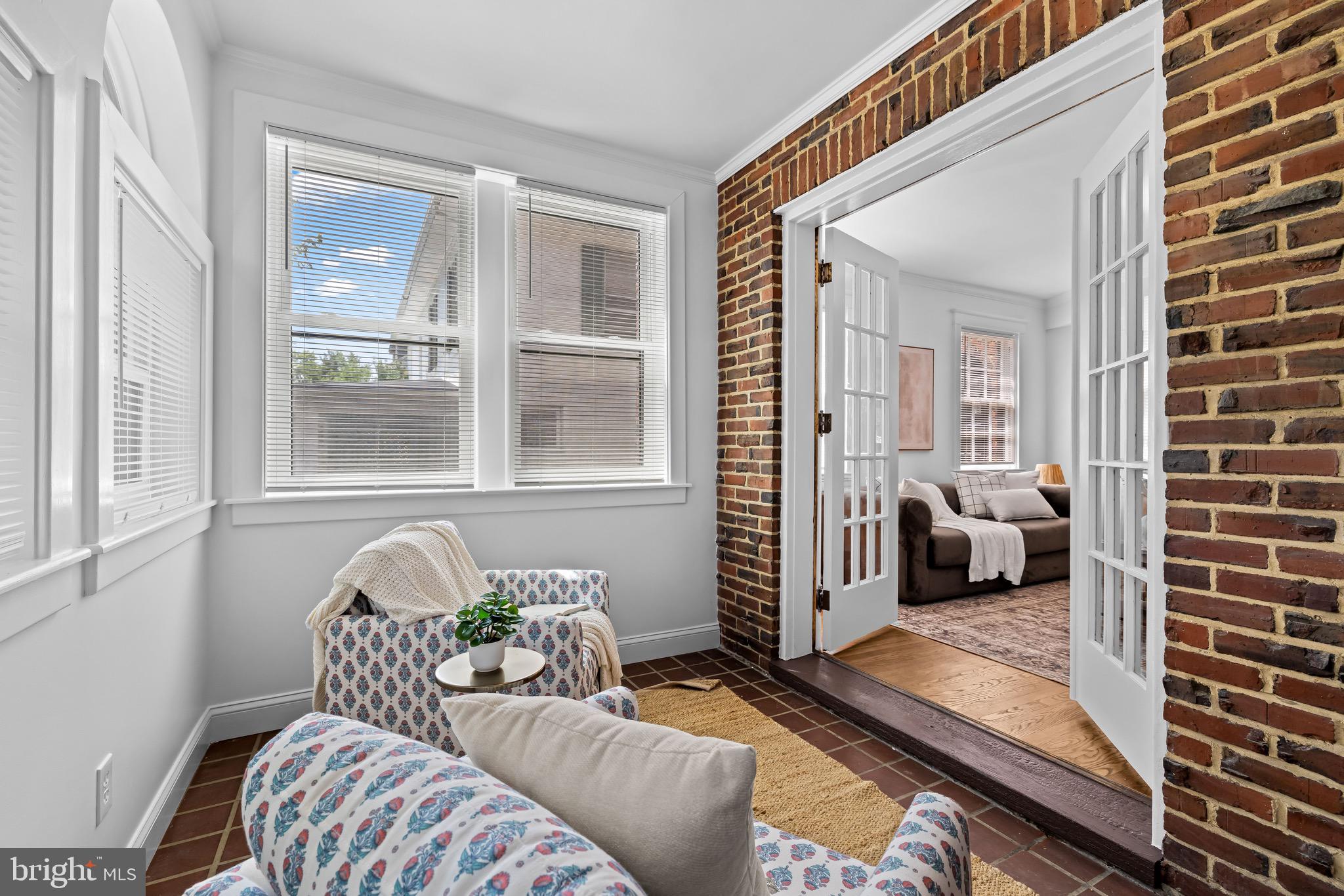 PEN LUCY - Residential