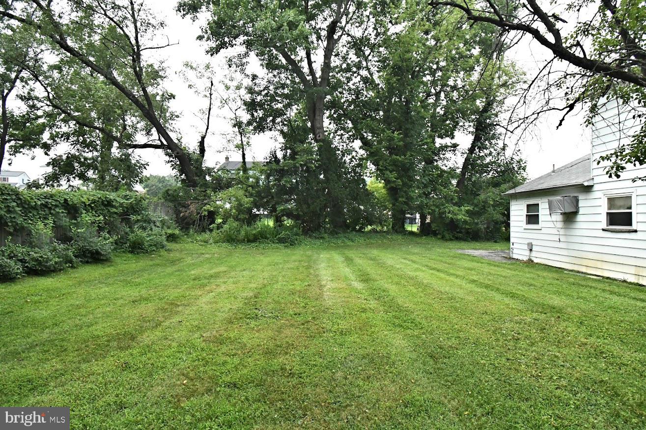 CRESTWYCK - Residential