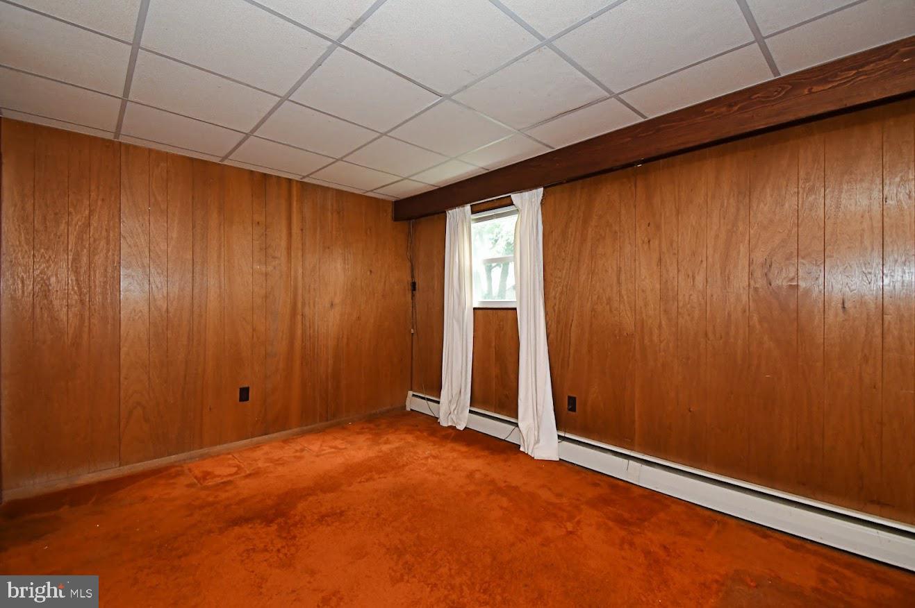CRESTWYCK - Residential