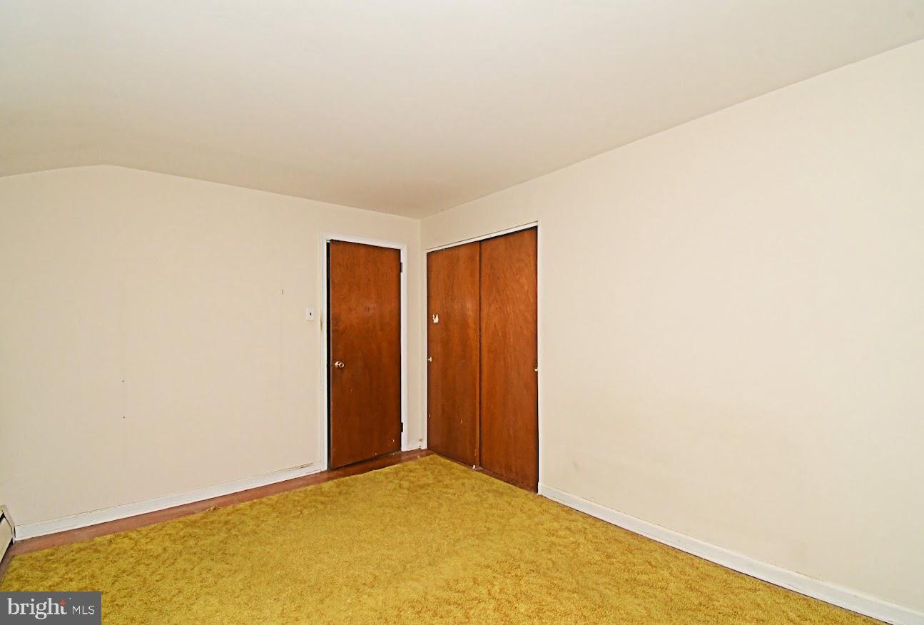 CRESTWYCK - Residential