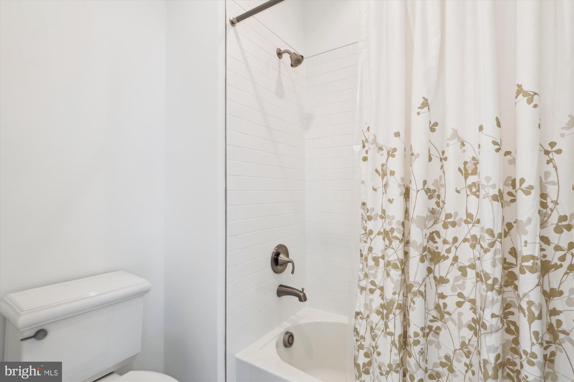 BERKSHIRE - Residential