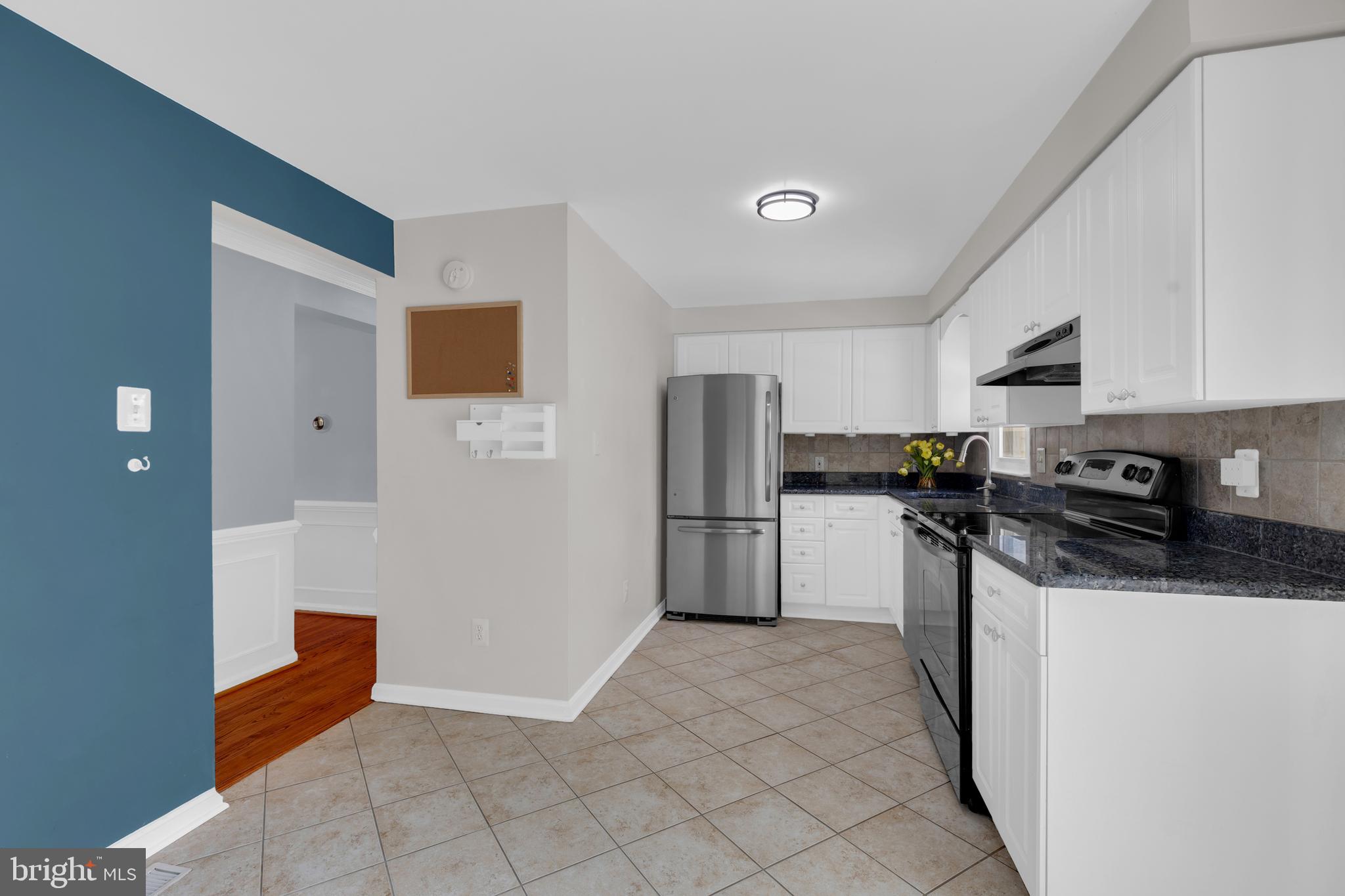 WASHINGTON SQUARE - Residential