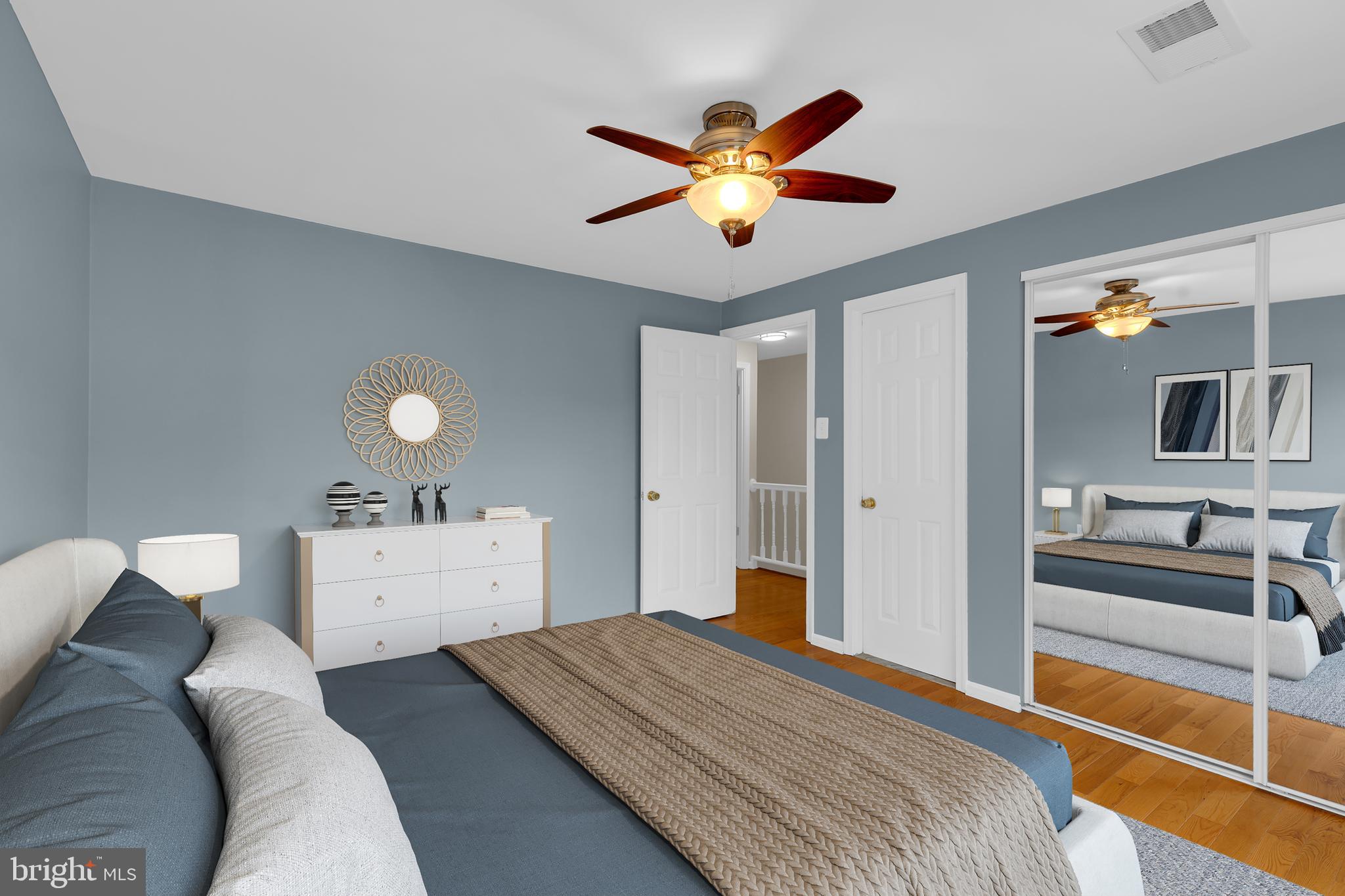 WASHINGTON SQUARE - Residential