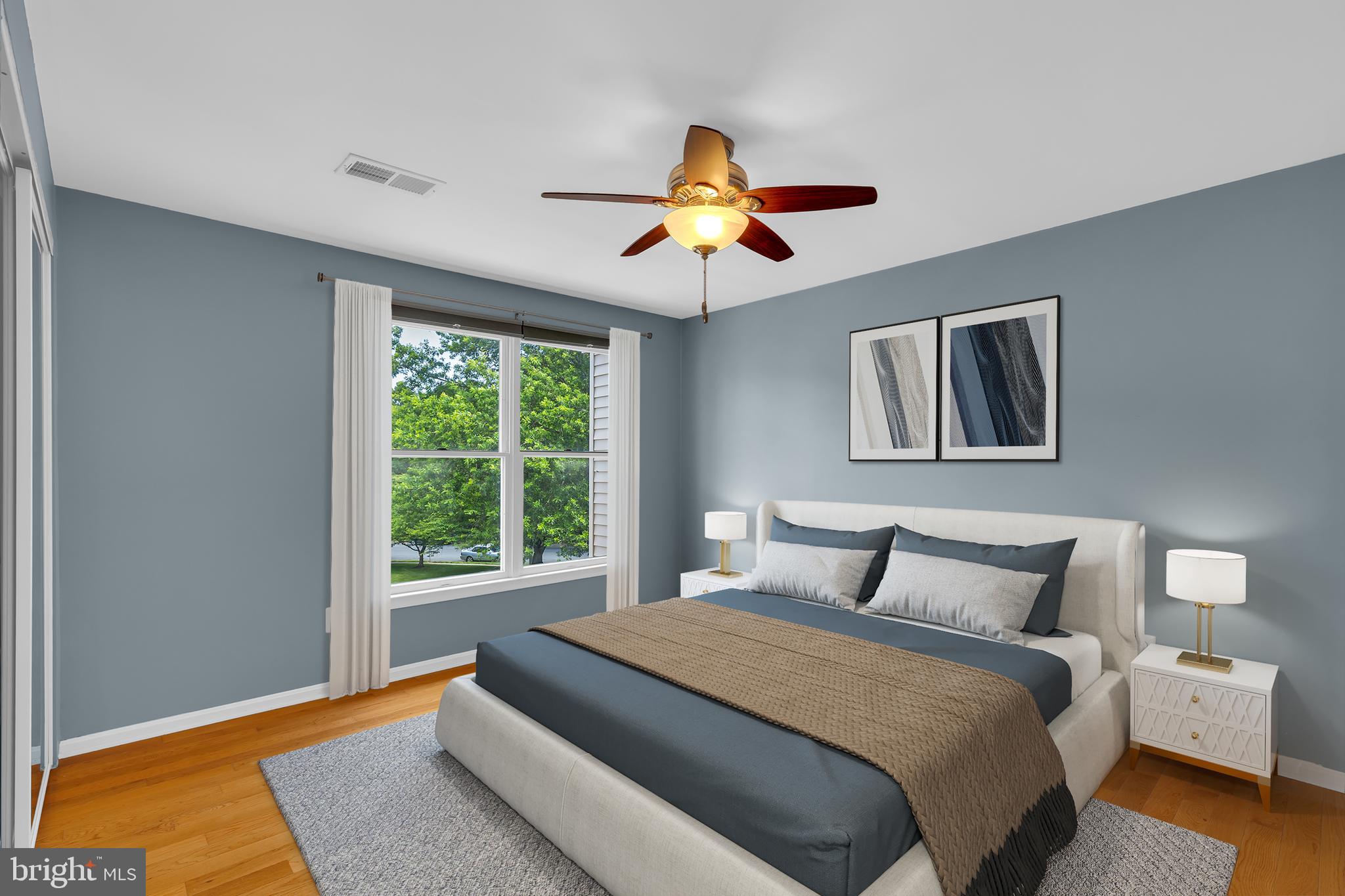 WASHINGTON SQUARE - Residential