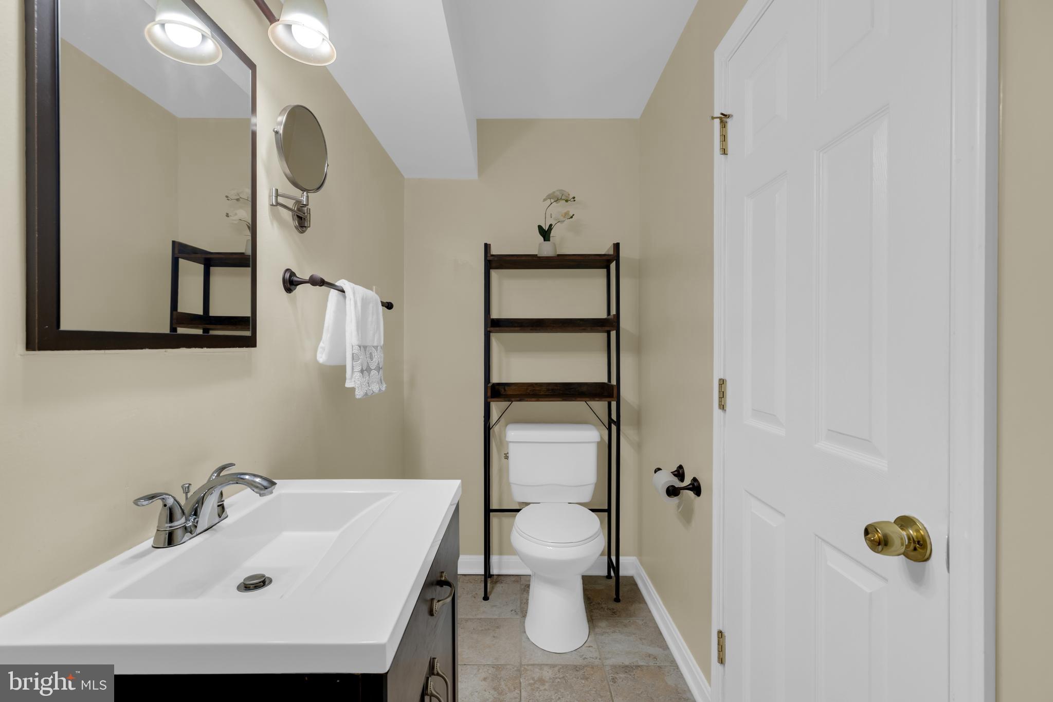 WASHINGTON SQUARE - Residential