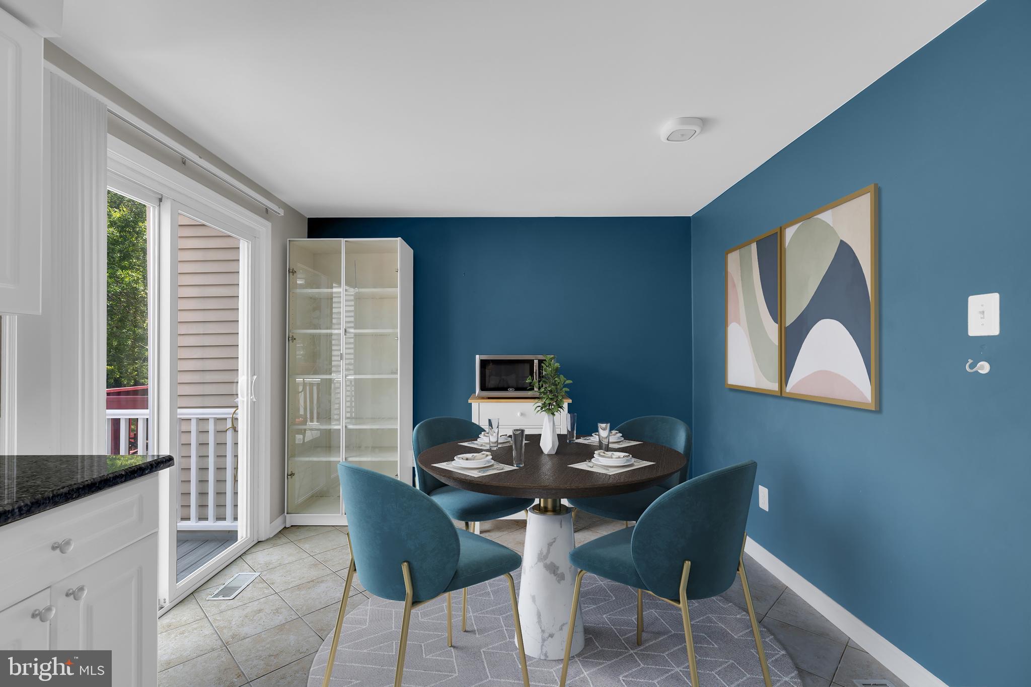WASHINGTON SQUARE - Residential