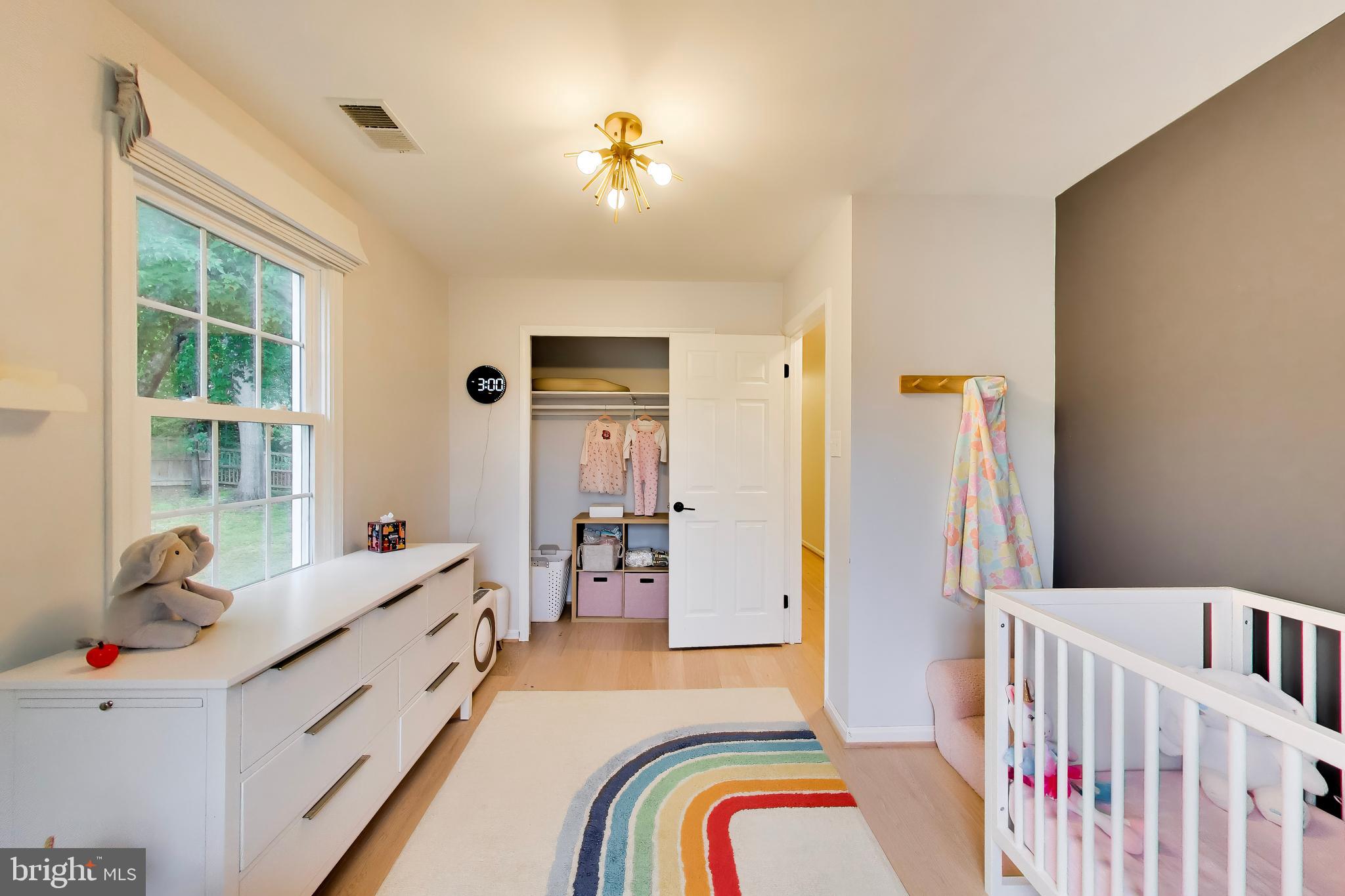 STONEYBROOKE - Residential