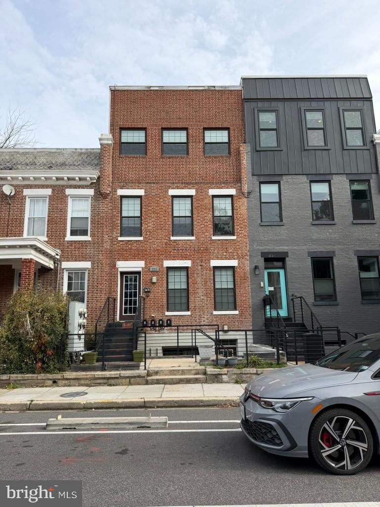 AUCTION! Unit is located on a quiet, tree-lined street just minutes from Metro, neighborhood parks, and some of the city’s best dining and nightlife. Additionally, this property is situated in Park View near McMillan, The Children's Hospital redevelopment, and steps to Metro, parks, and restaurants. Condo information is estimated. Occupied property, inspections not available - sold as-is. No for sale sign. Contact with occupants is prohibited. Do not email or fax any offers. No financed offers/bids. Property is being sold occupied with any and all occupants in AS IS/WHERE IS condition. Neither the seller nor the listing broker can verify the existence of any lease agreement, either written or verbal, nor any rental amount being paid, due or owing. Please DO NOT disturb the occupants. Access for inspections, appraisal or other purposes is NOT available. Buyer is assuming ALL responsibility for any necessary eviction action. All bids/offers must be submitted online during auction period. The sale will be subject to a 5% buyers premium pursuant to the Auction Terms & Conditions (minimums may apply). All auction bids will be processed subject to seller approval. Property information provided is estimated and not guaranteed (this includes bedroom/bathroom count). This property is eligible under the First Look Initiative. All Owner Occupant offers will be responded to after 7 days on the market and Investor offers will be responded to after 30 days. However, all offers can be submitted during the First Look period.