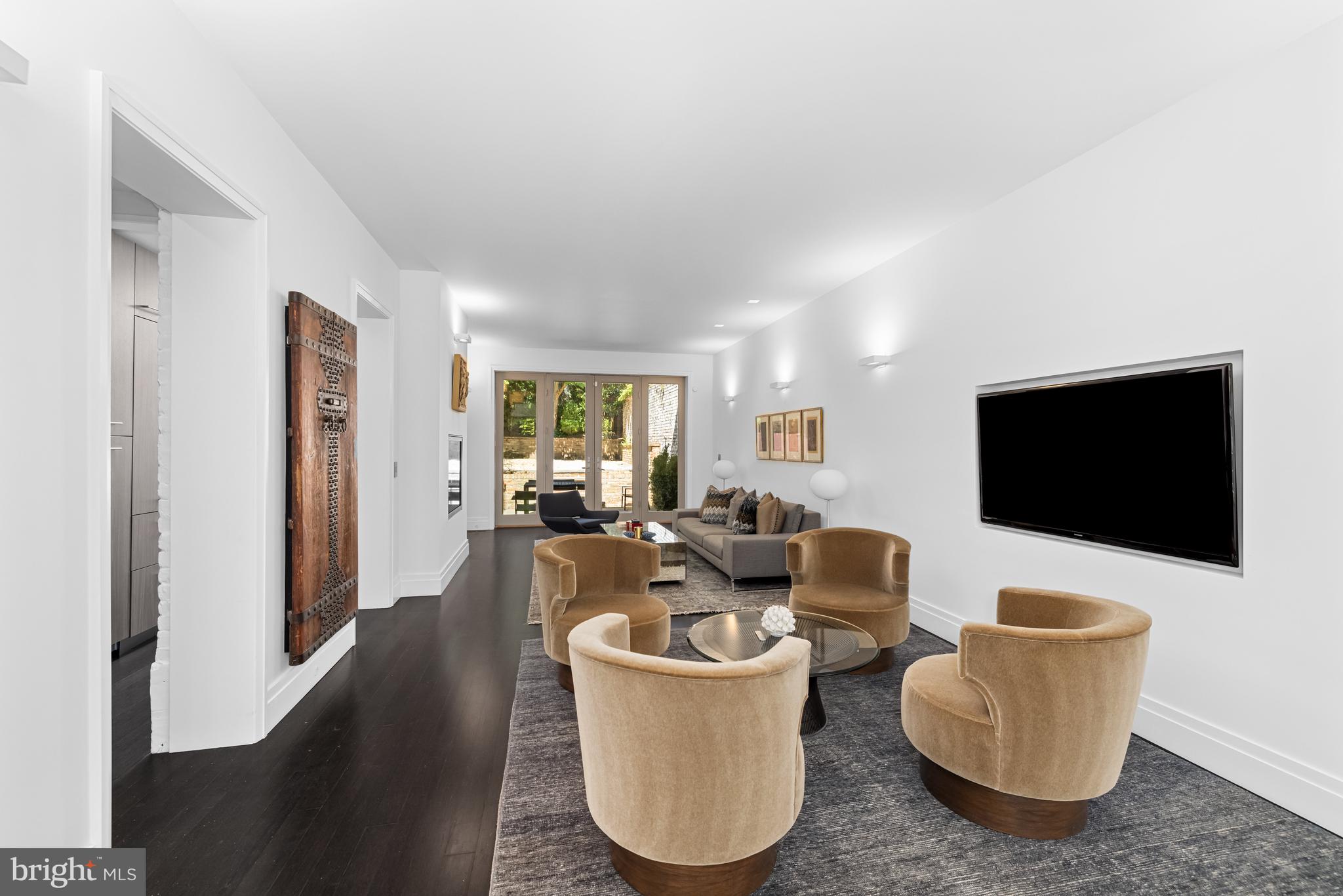 GEORGETOWN - Residential