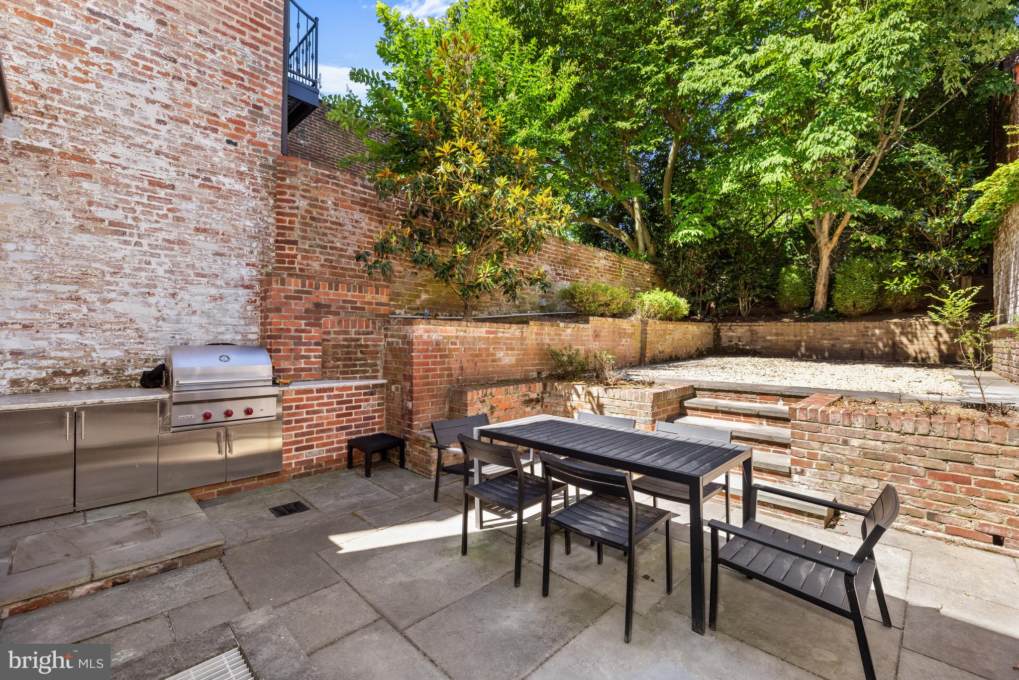 GEORGETOWN - Residential