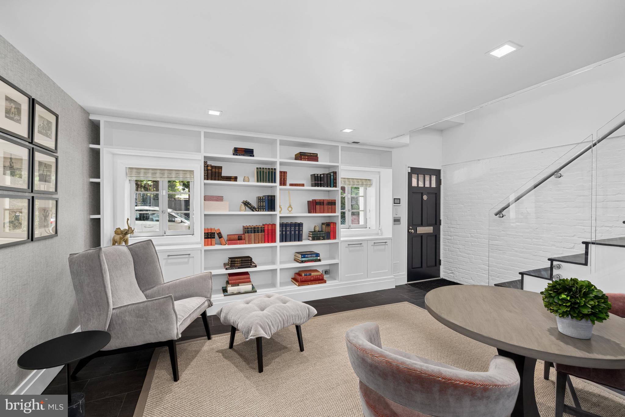 GEORGETOWN - Residential