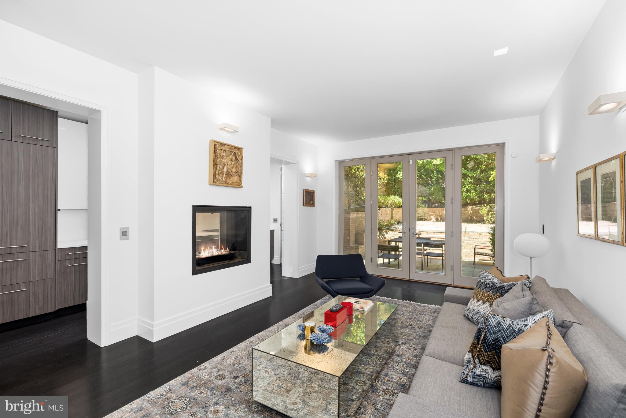 GEORGETOWN - Residential