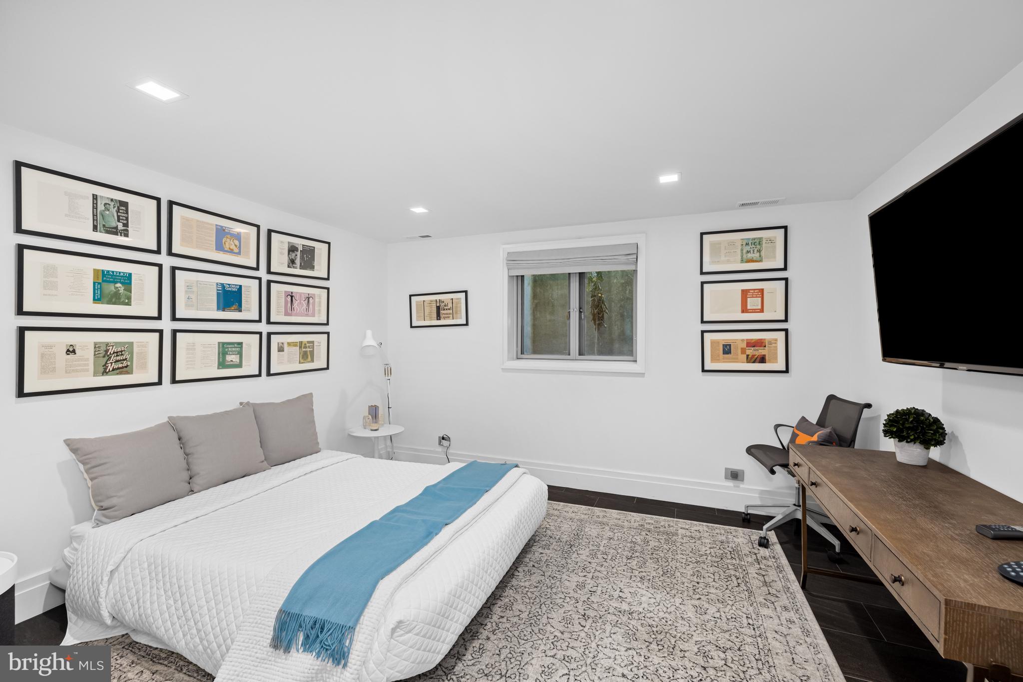 GEORGETOWN - Residential