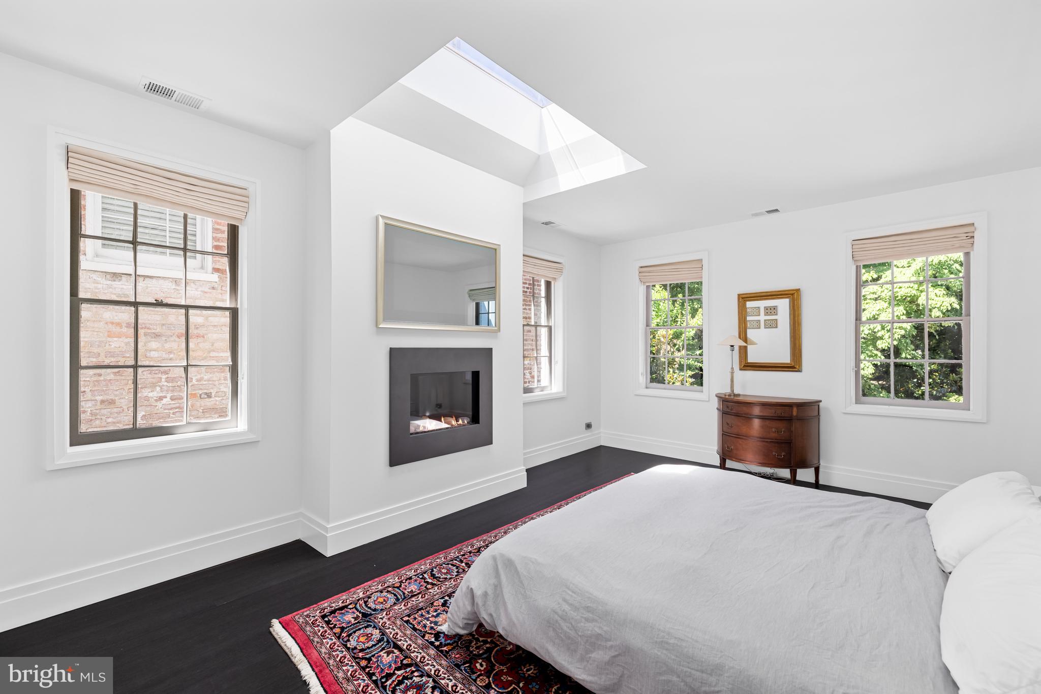GEORGETOWN - Residential