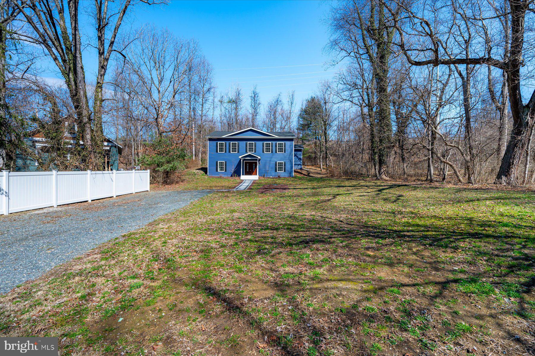 CROWNSVILLE - Residential