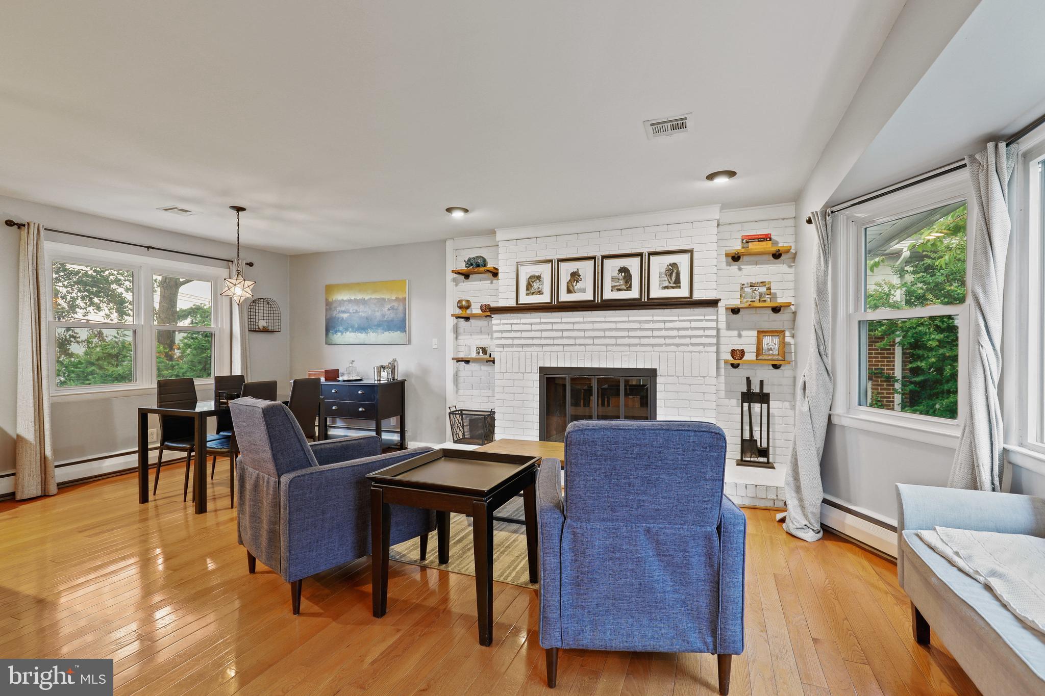 CAMPUS HILLS - Residential