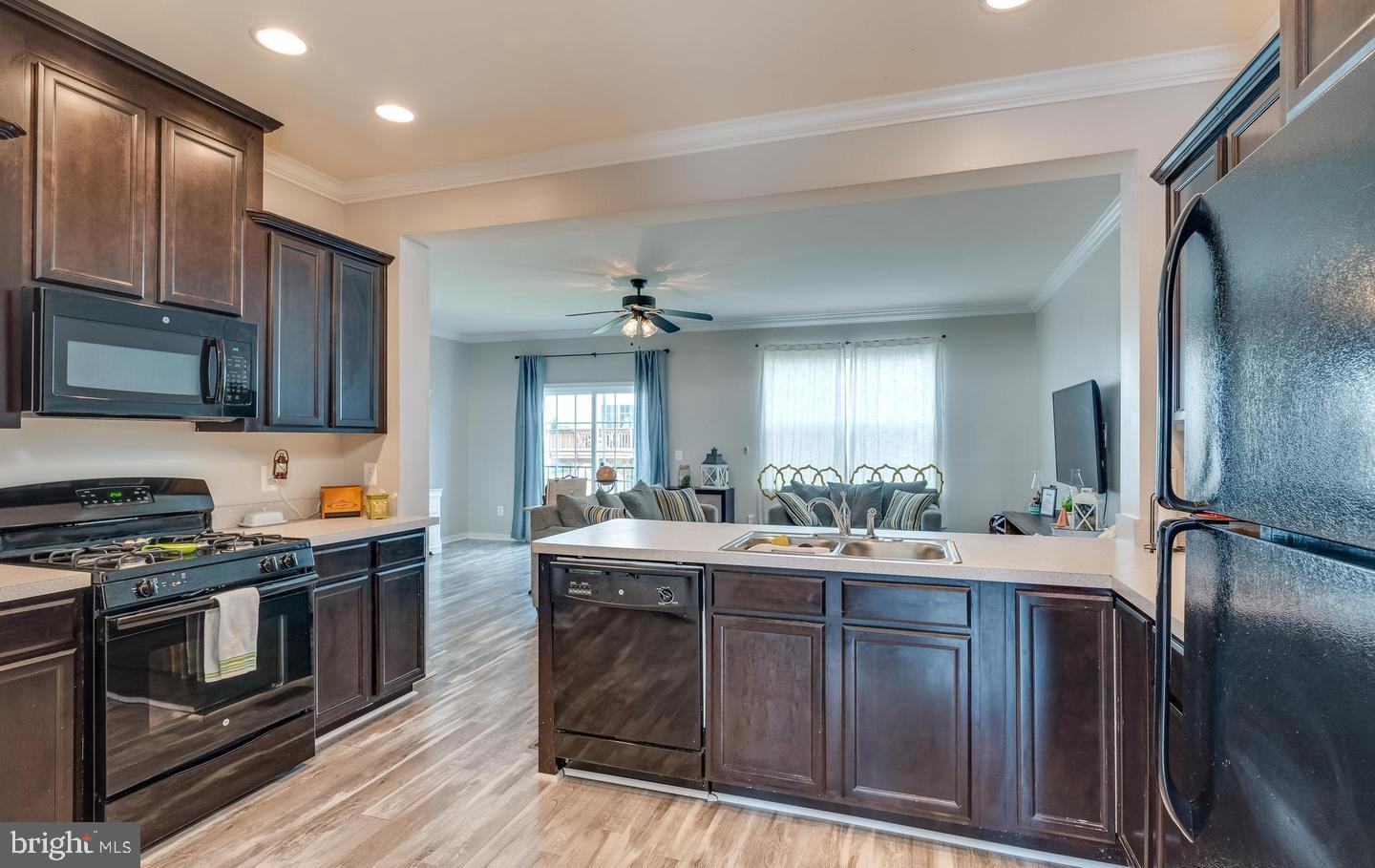 SNOWDEN BRIDGE - Residential Lease
