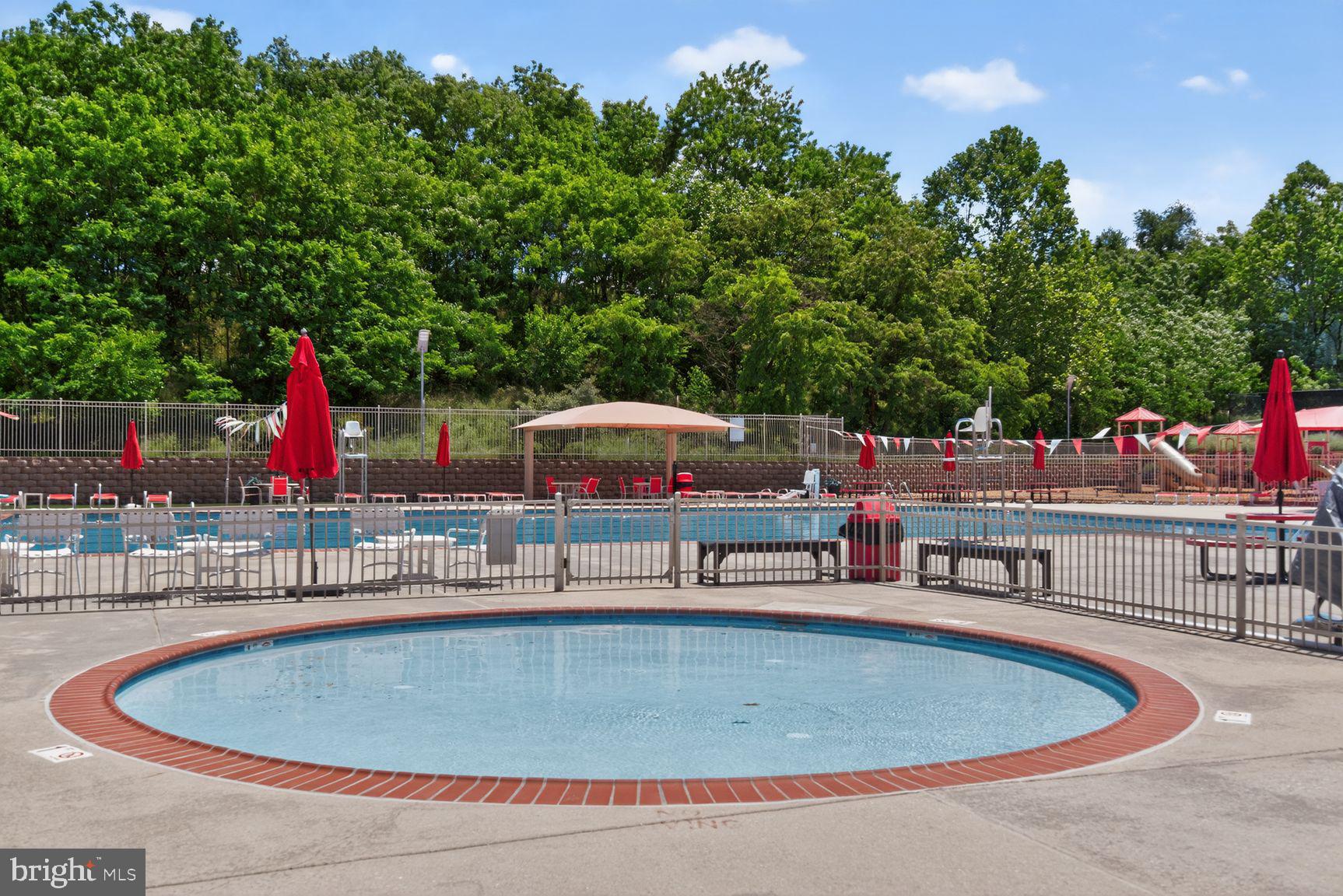 TAYLOR VILLAGE - Residential