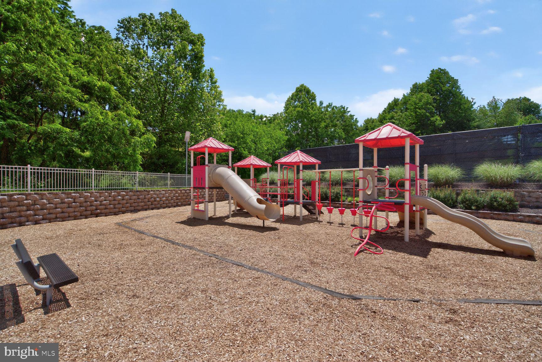 TAYLOR VILLAGE - Residential