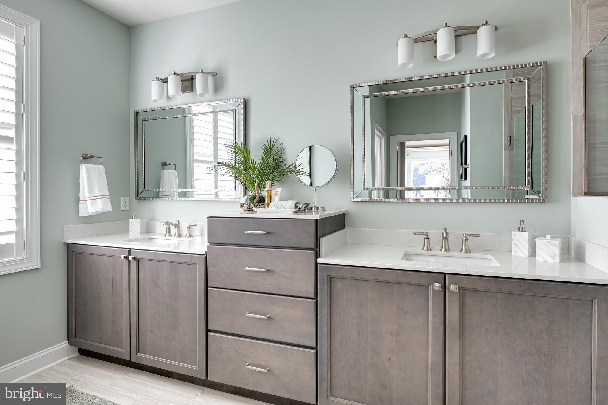 BRENTWOOD - Residential