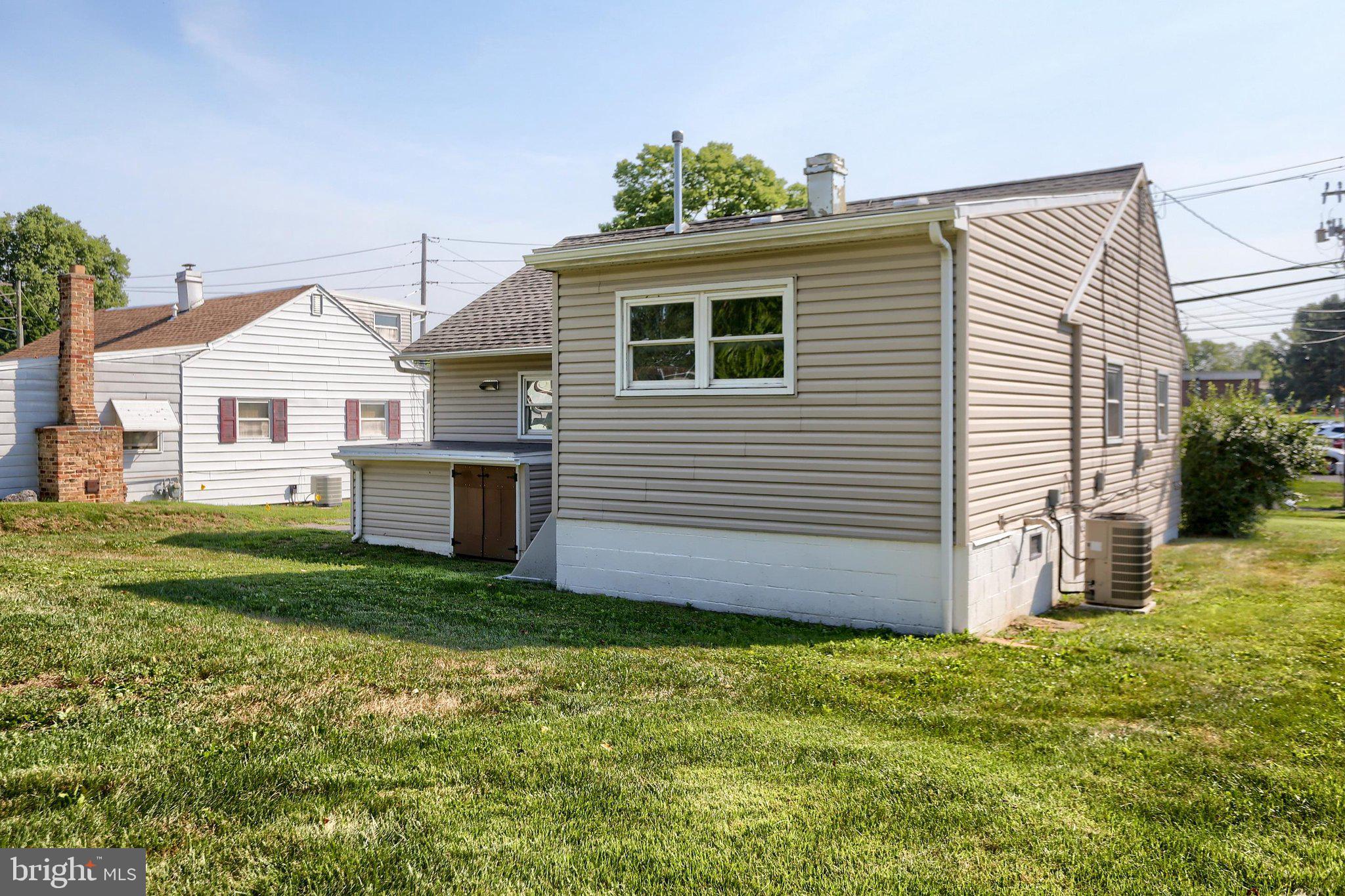 SHIREMANSTOWN - Residential