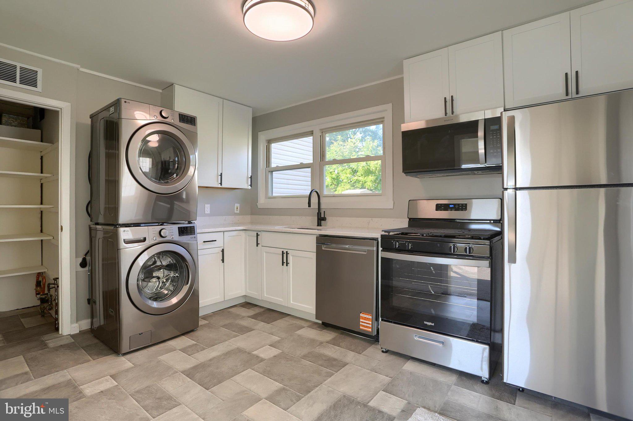 SHIREMANSTOWN - Residential