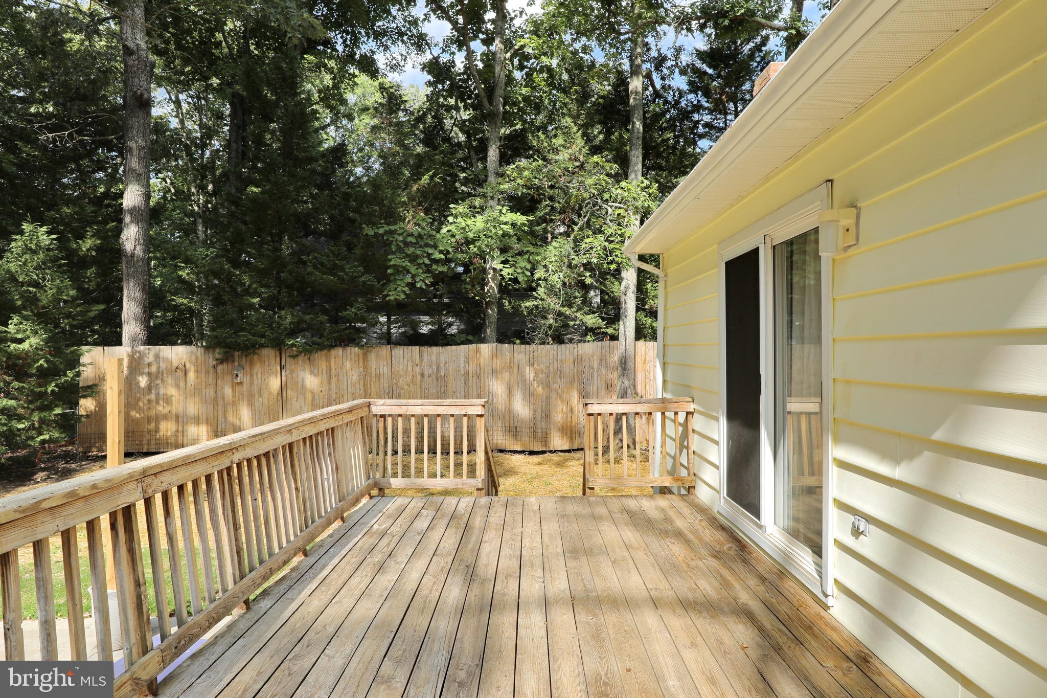 BRETON BAY ESTATES - Residential