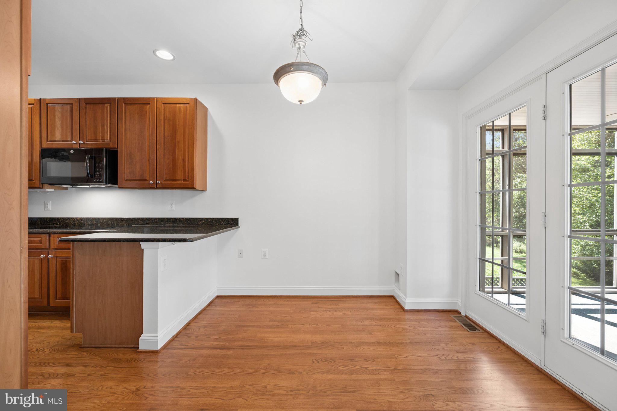 WORMANS MILL - Residential