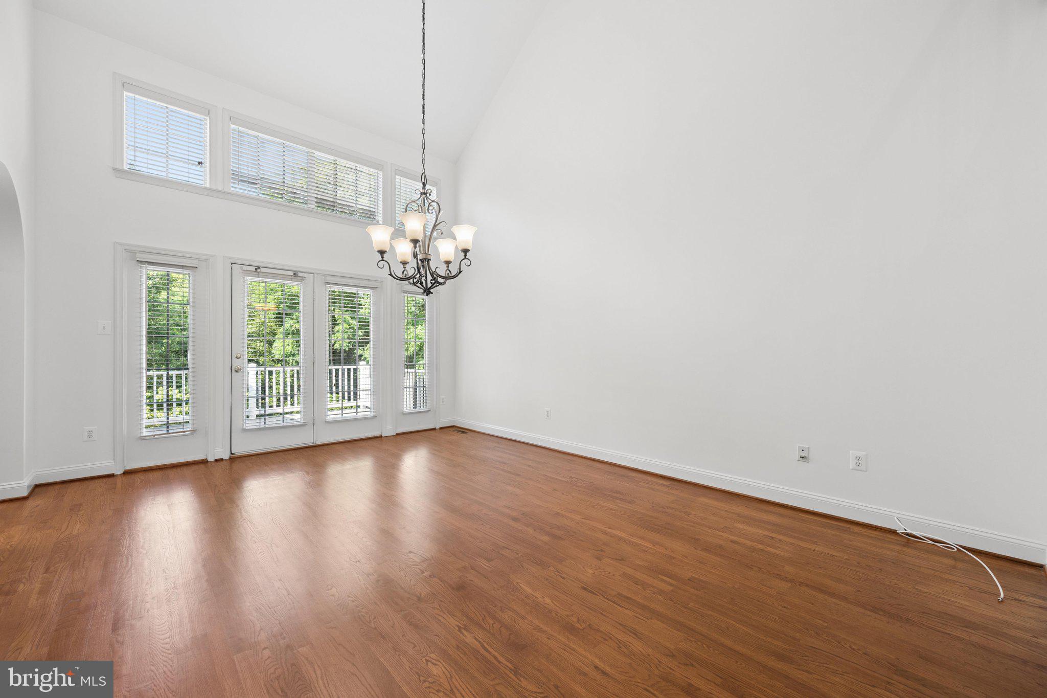 WORMANS MILL - Residential