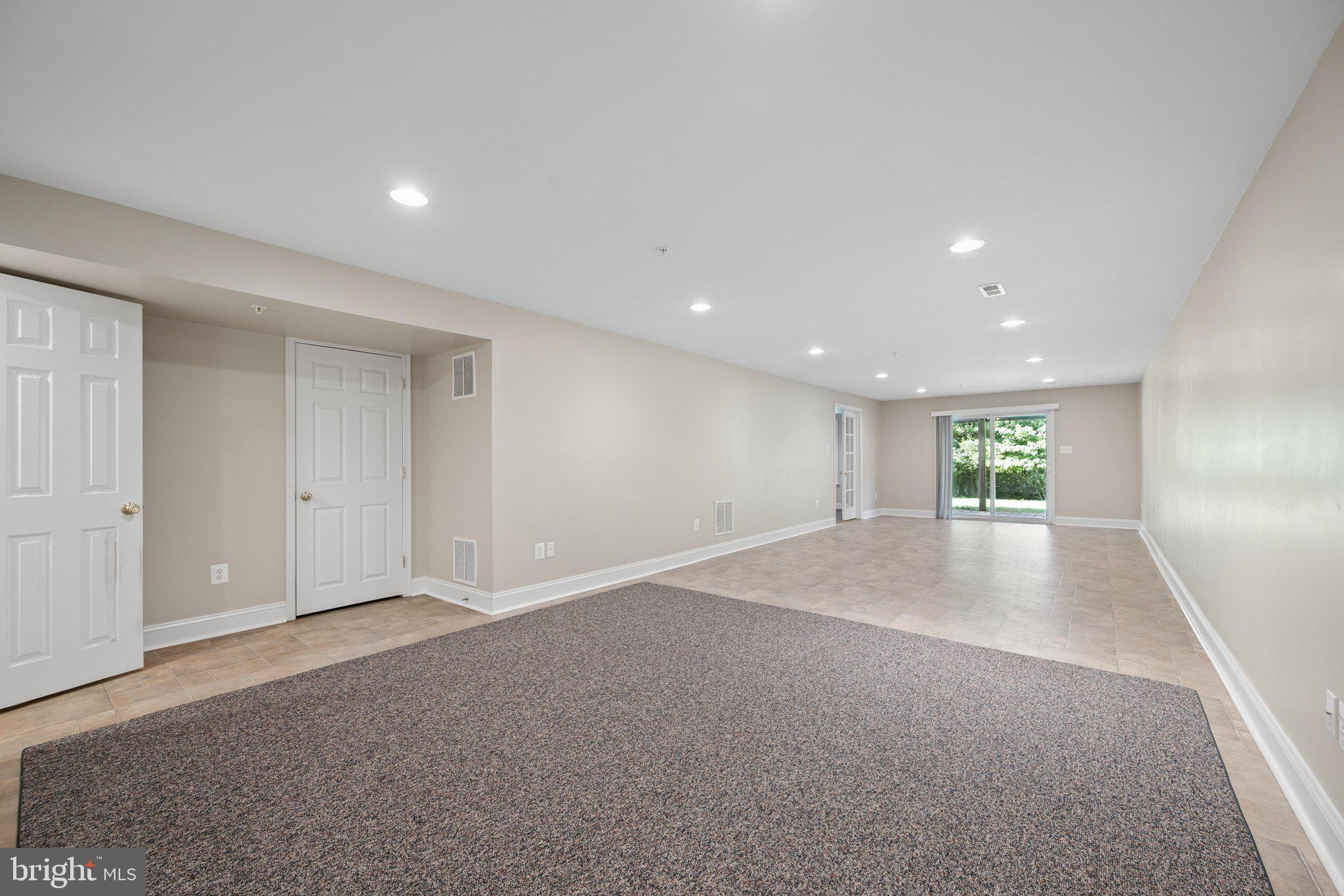 WORMANS MILL - Residential