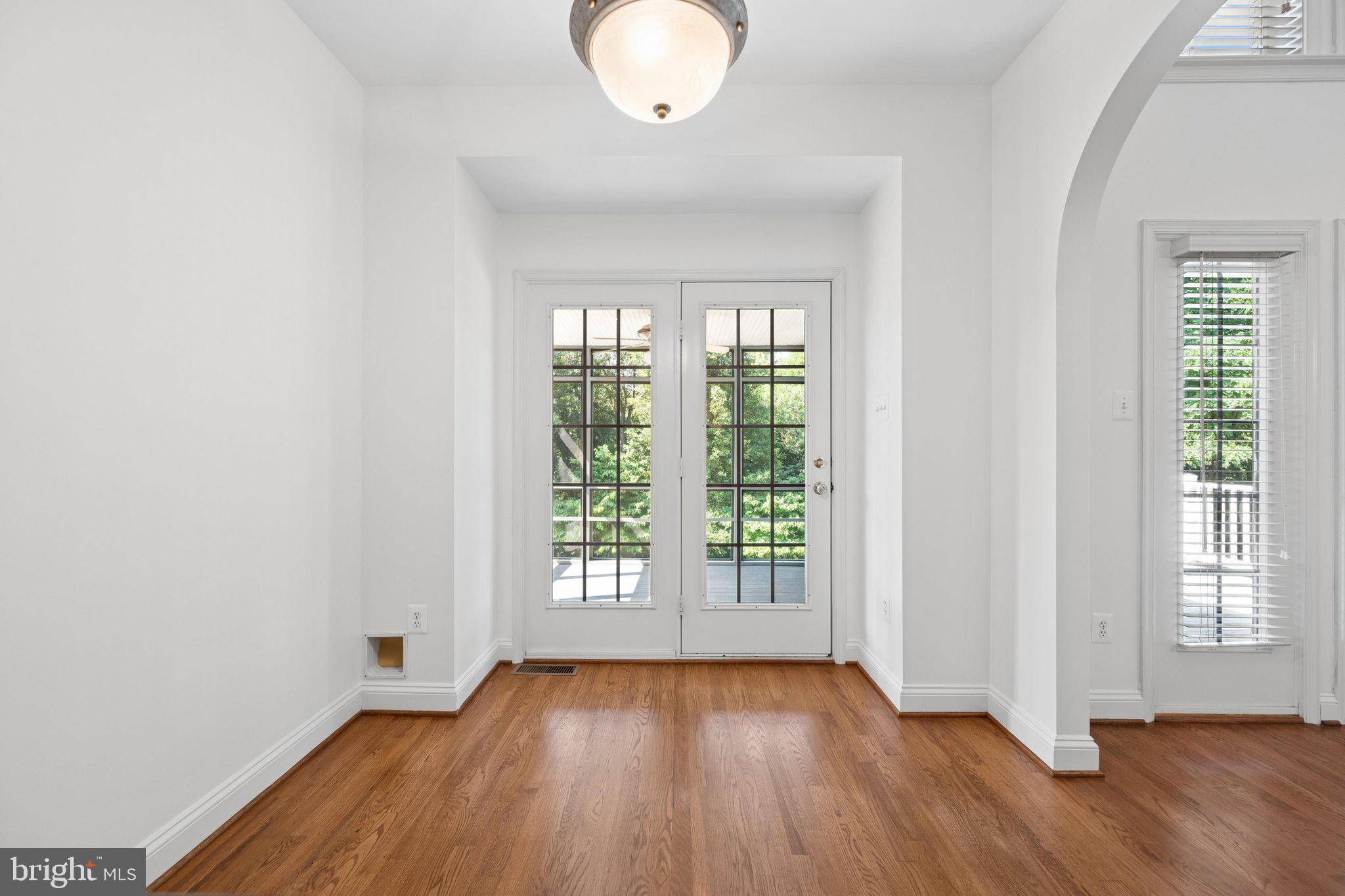 WORMANS MILL - Residential