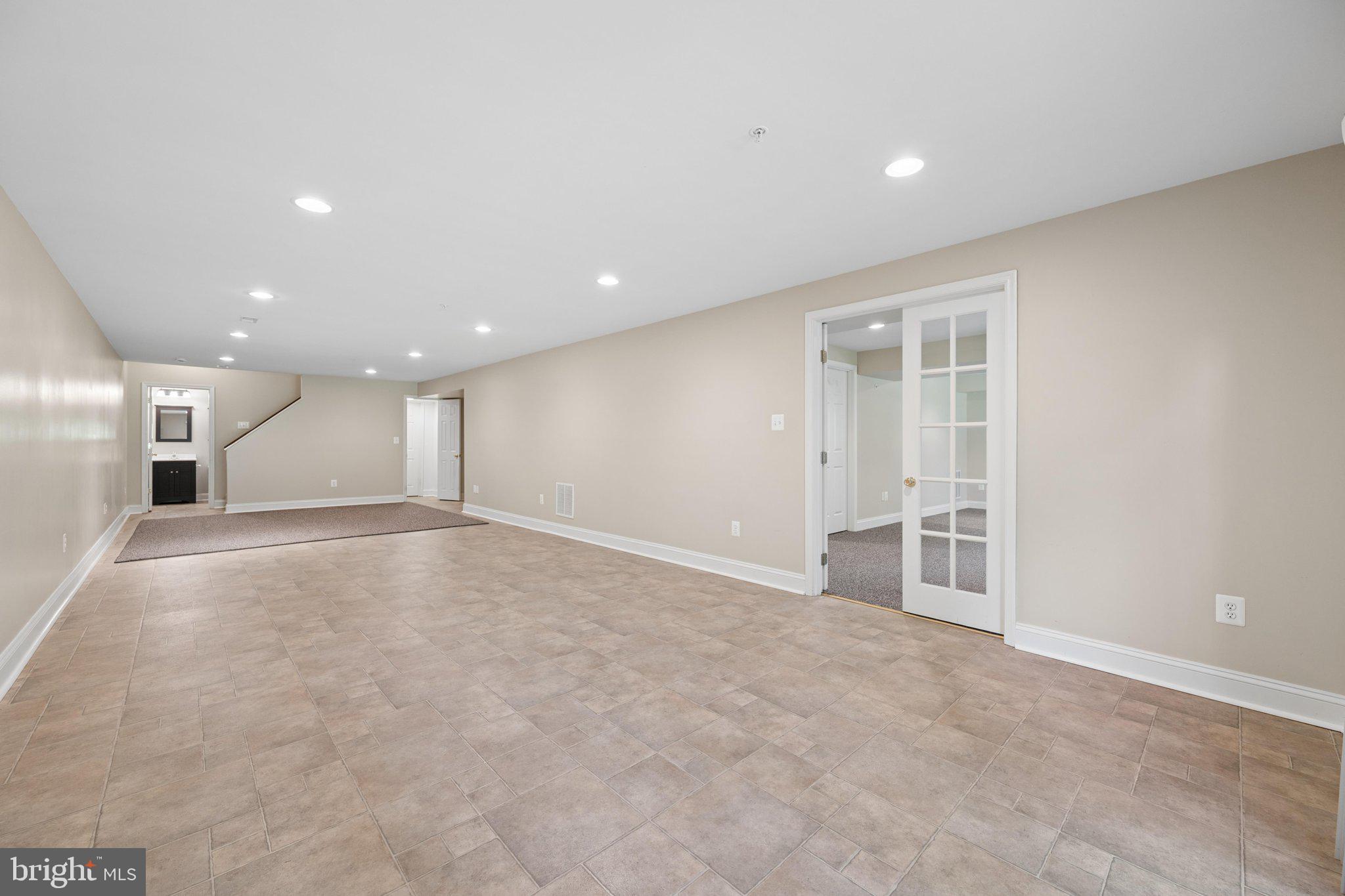 WORMANS MILL - Residential
