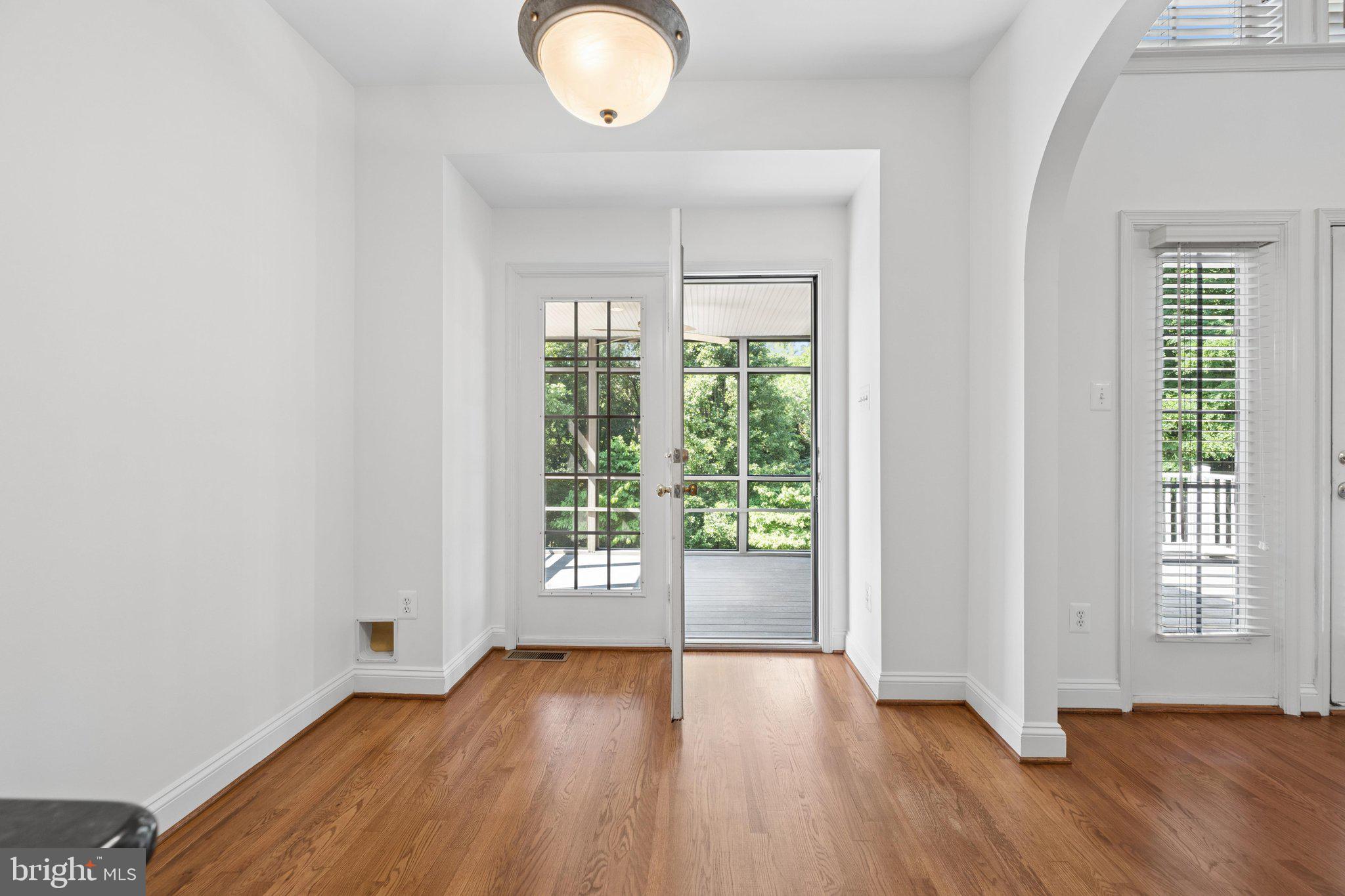 WORMANS MILL - Residential